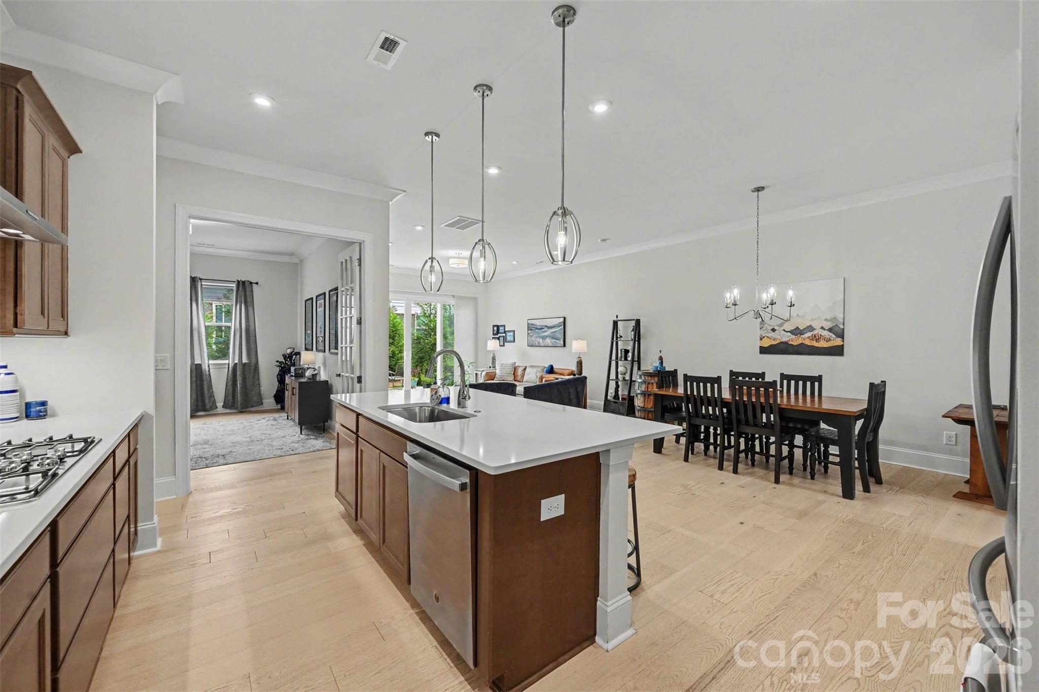 3019 Wittering Drive — Charlotte