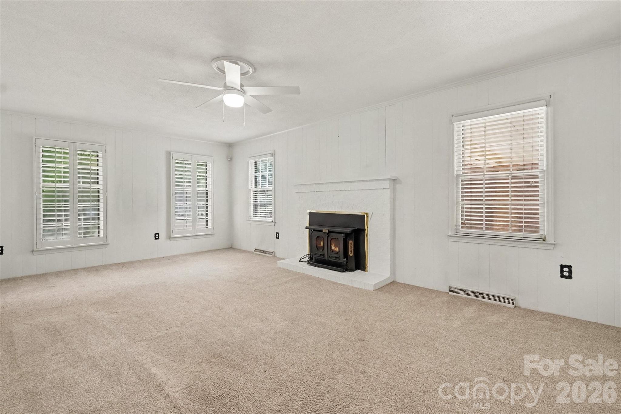 4221 Bridgewood Lane — Charlotte