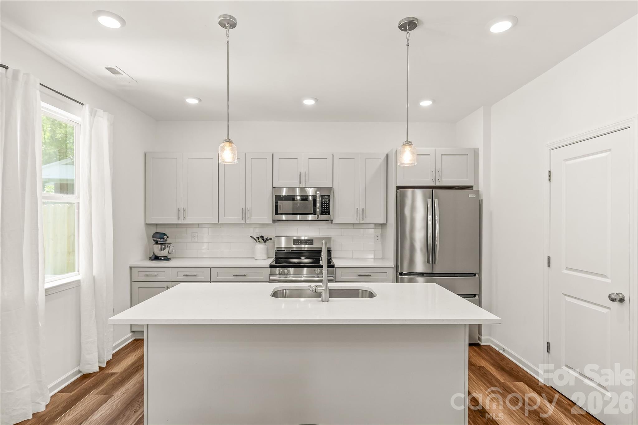 1913 Marlwood Circle — Charlotte