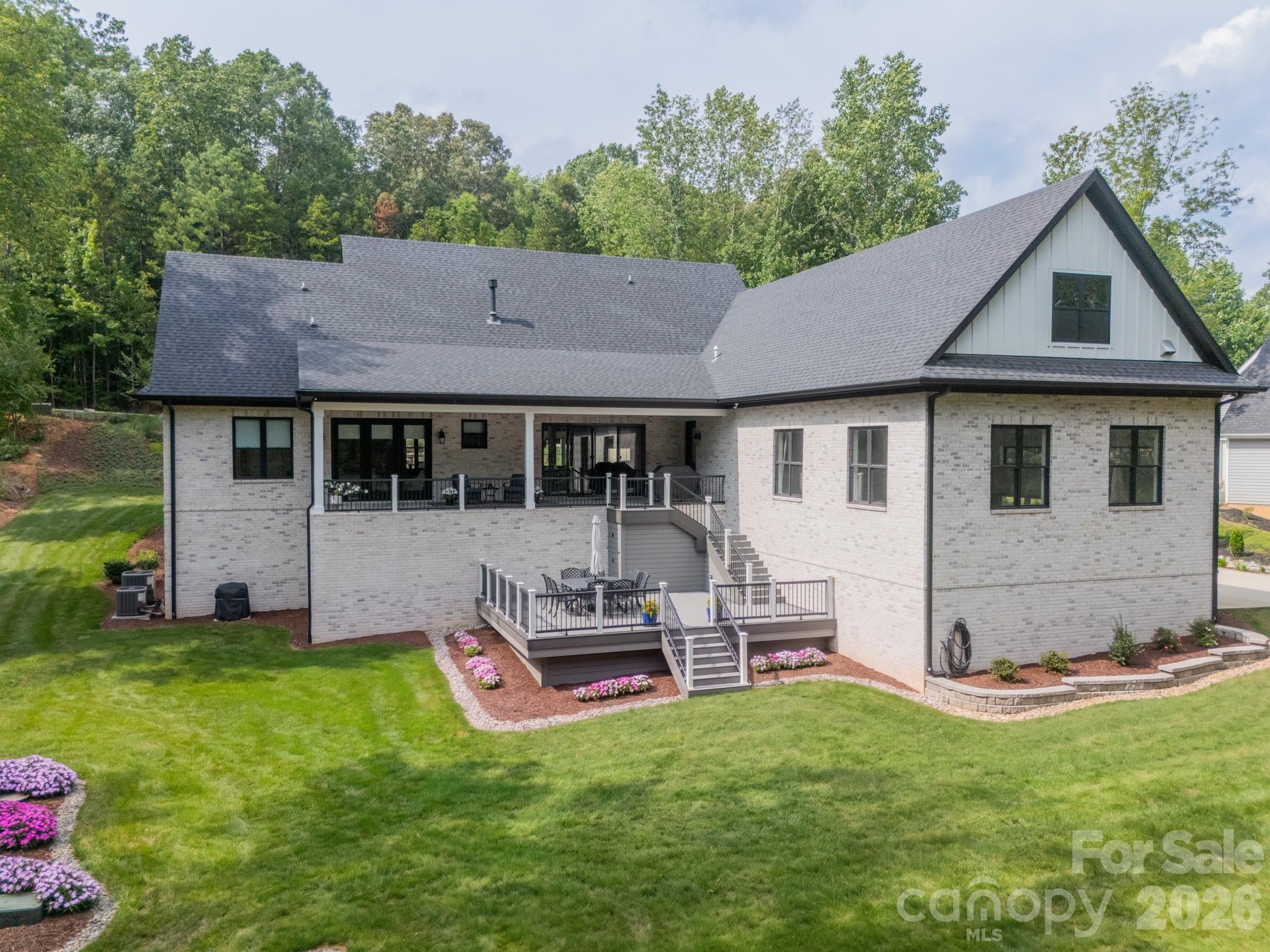1725 Turtlewood Drive — Waxhaw