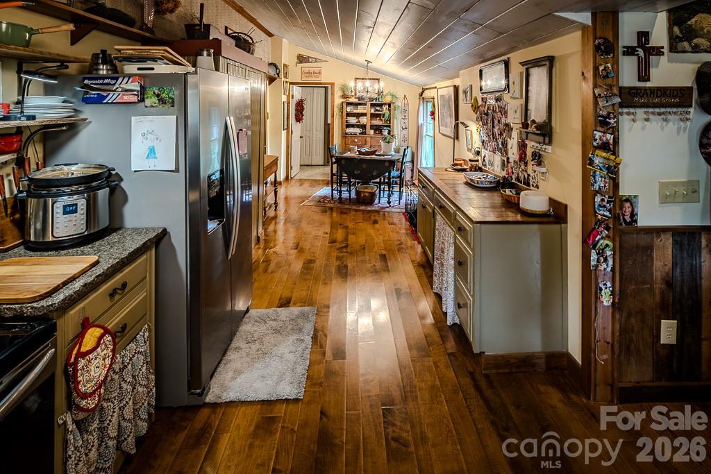 5950 N US 19e Highway — Newland