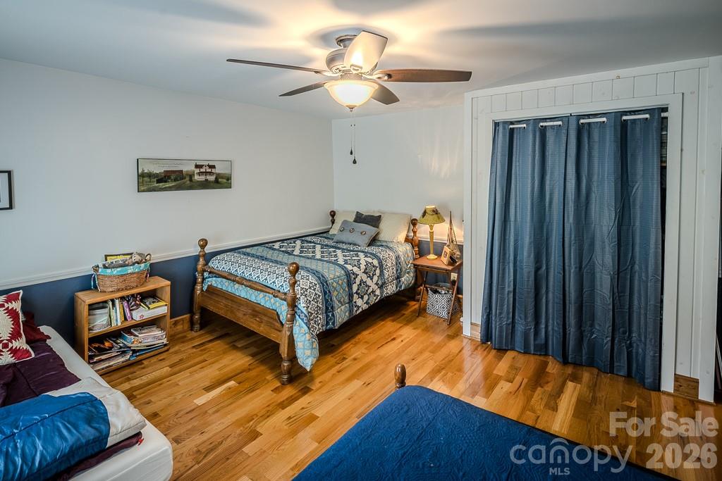 5950 N US 19e Highway — Newland