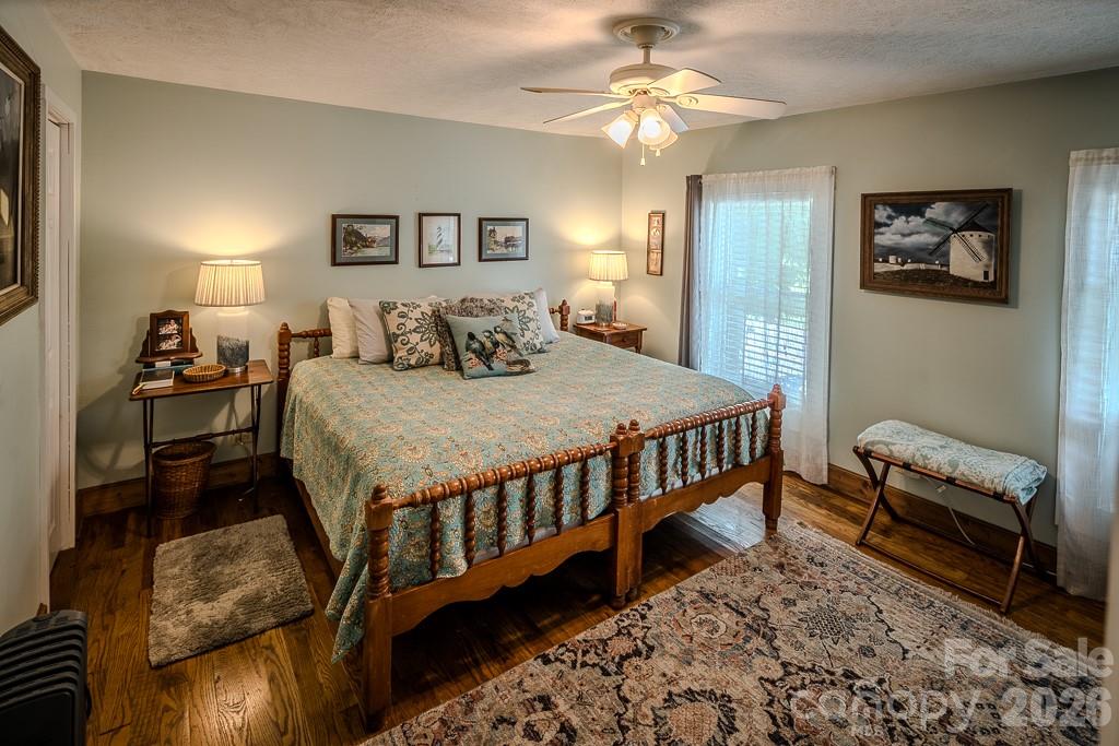 5950 N US 19e Highway — Newland