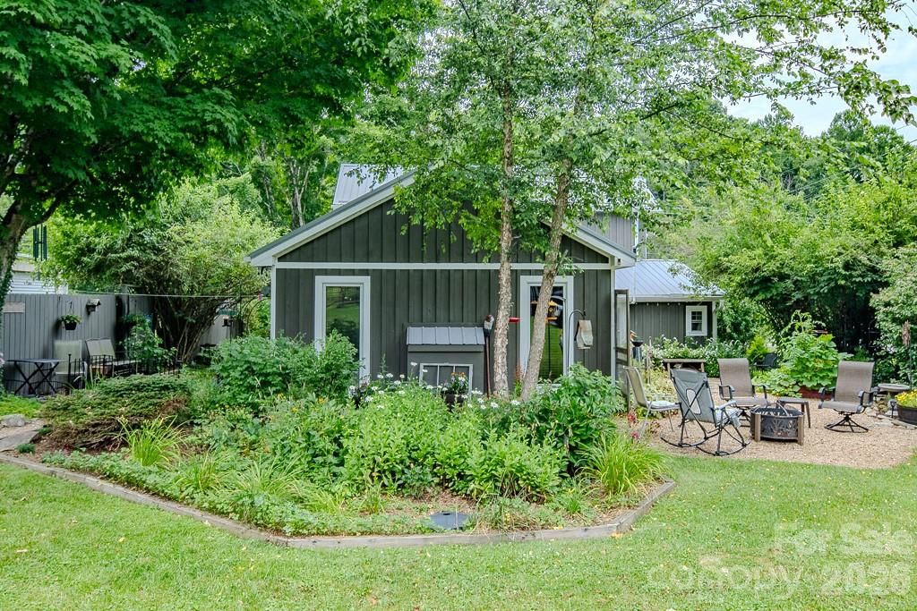 5950 N US 19e Highway — Newland