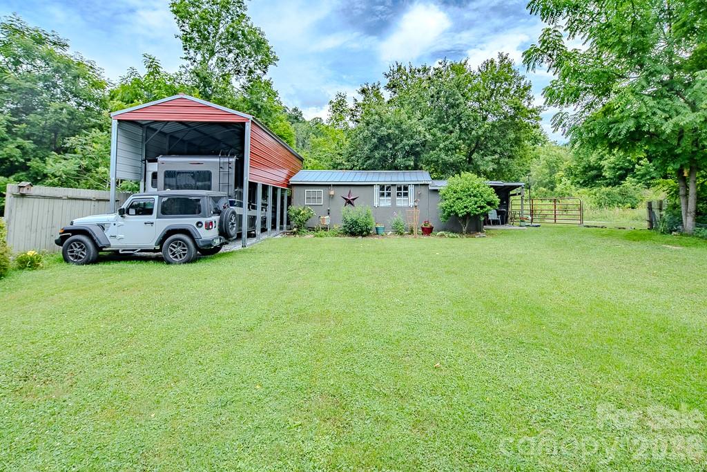 5950 N US 19e Highway — Newland