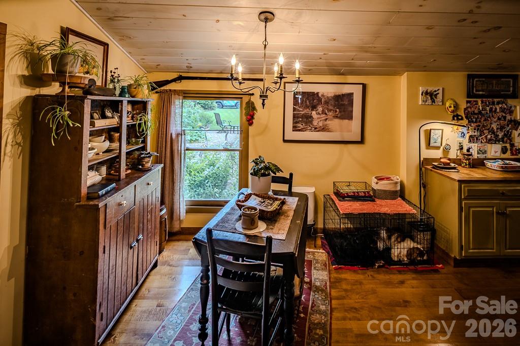 5950 N US 19e Highway — Newland