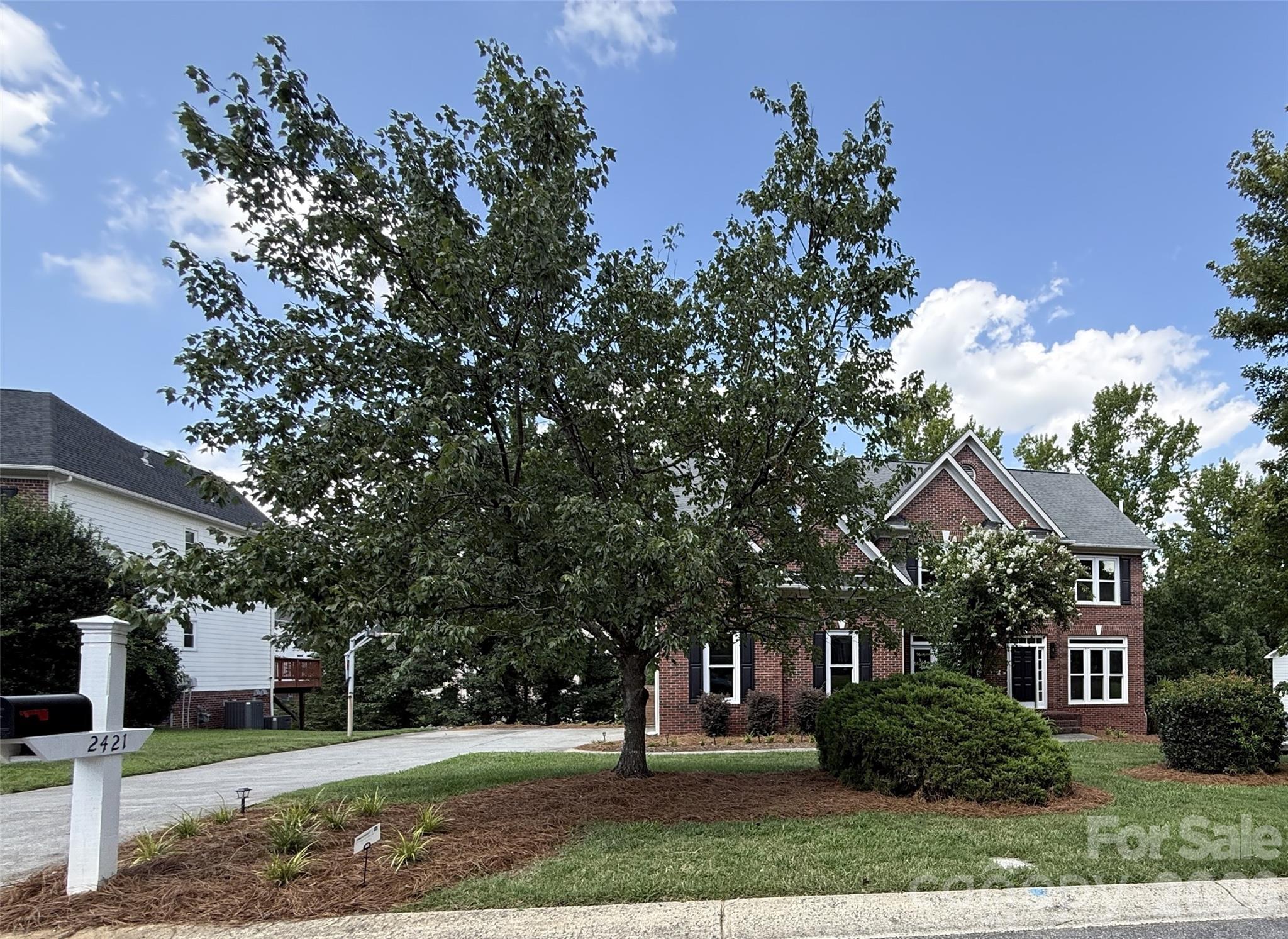 2421 Arden Gate Lane — Charlotte