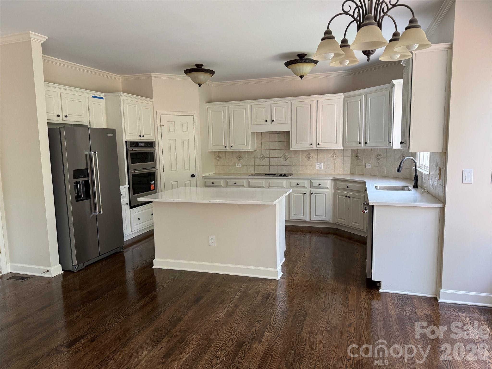 2421 Arden Gate Lane — Charlotte