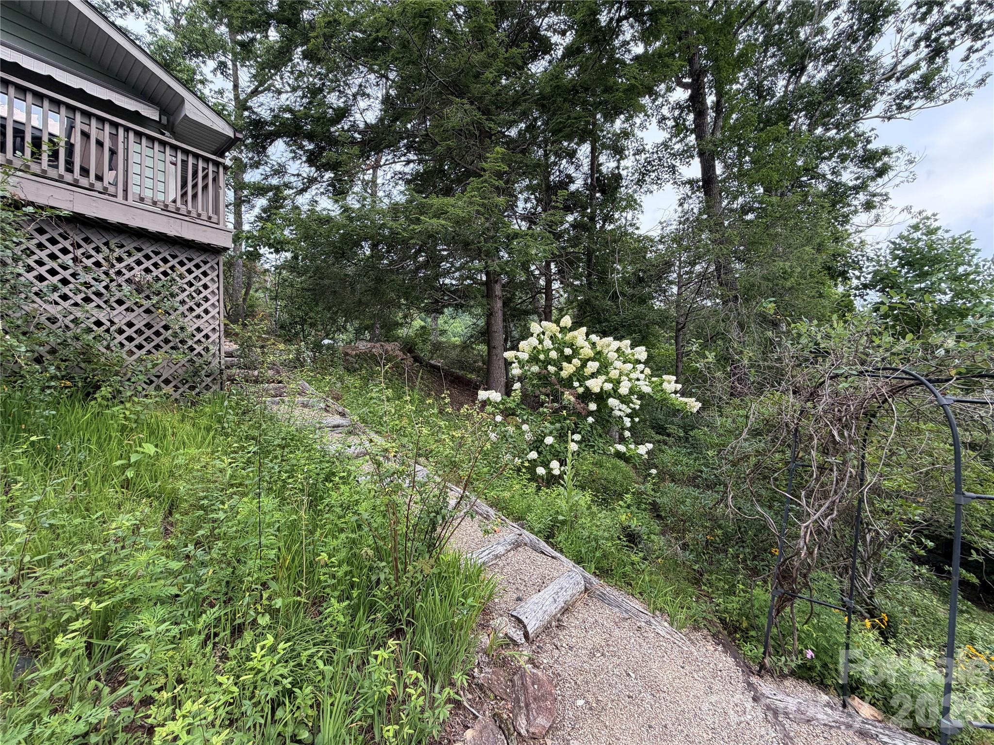 7795 Hwy 226a Highway — Little Switzerland