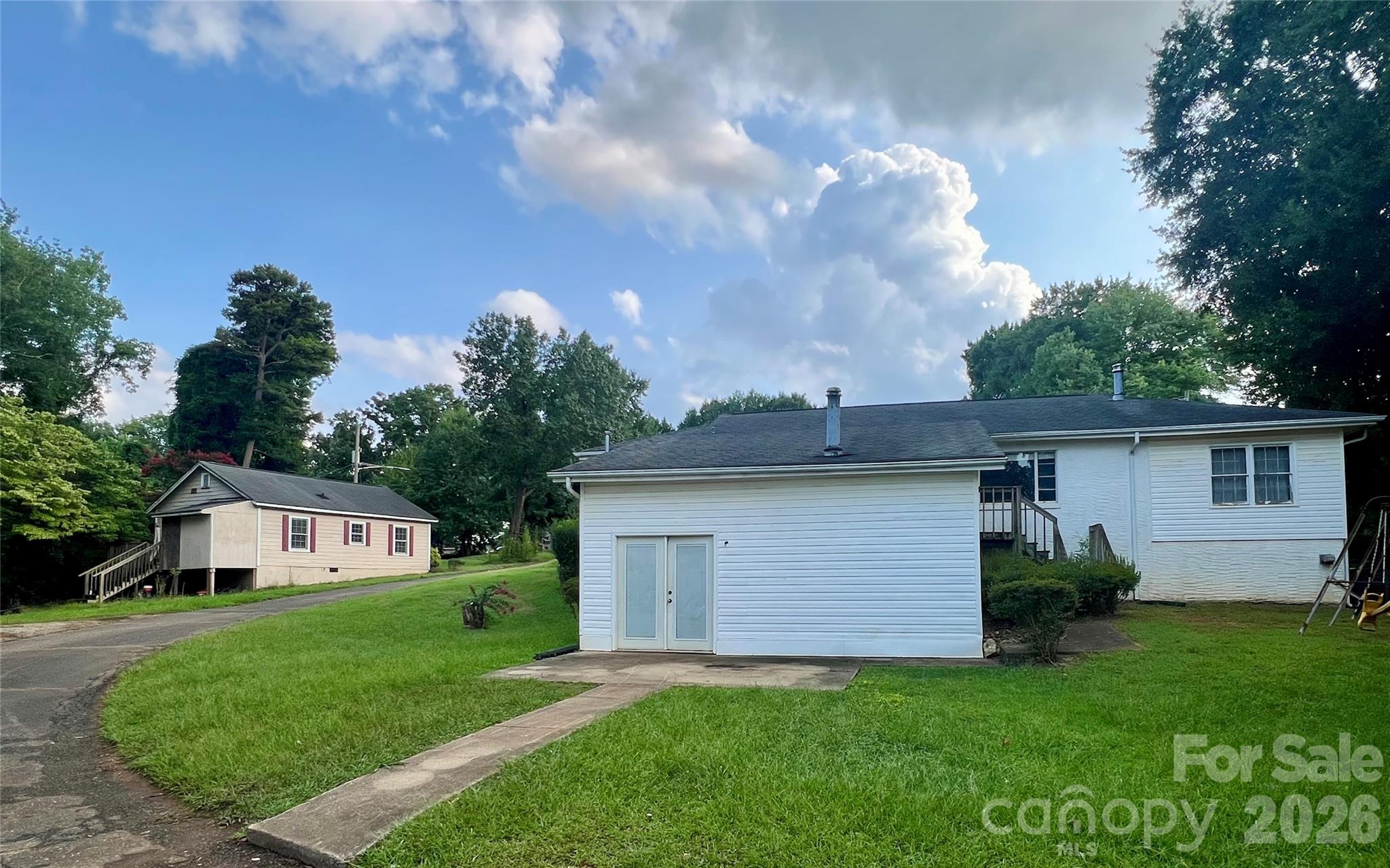 436 E Club Drive — Gastonia