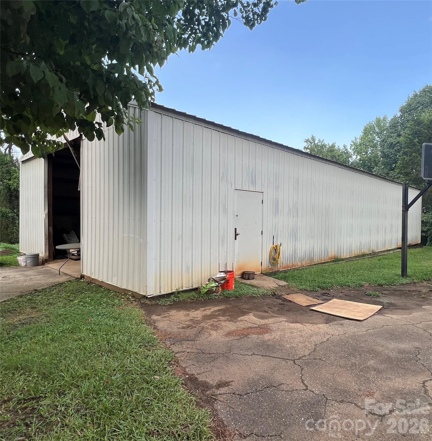436 E Club Drive — Gastonia