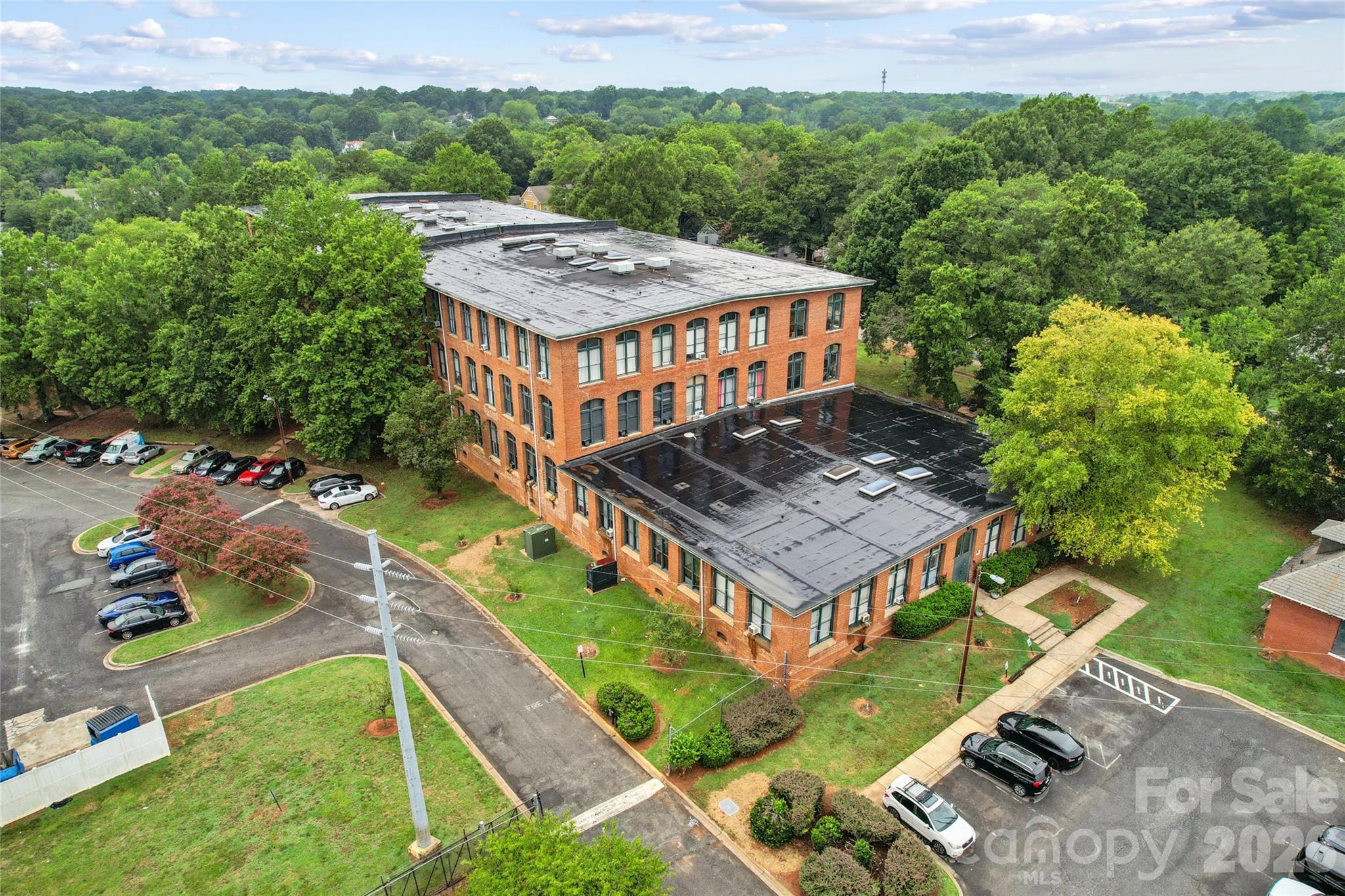 201 S Hoskins Road #111 — Charlotte
