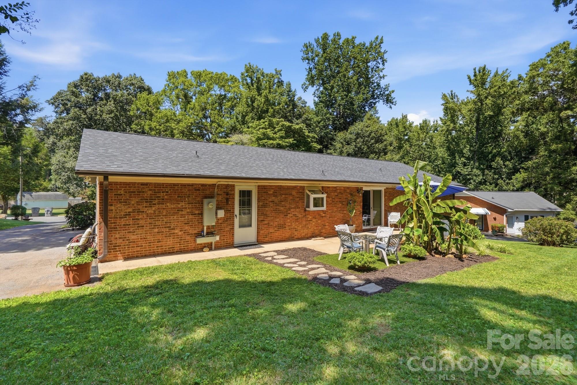 4200 Cerise Drive — Charlotte