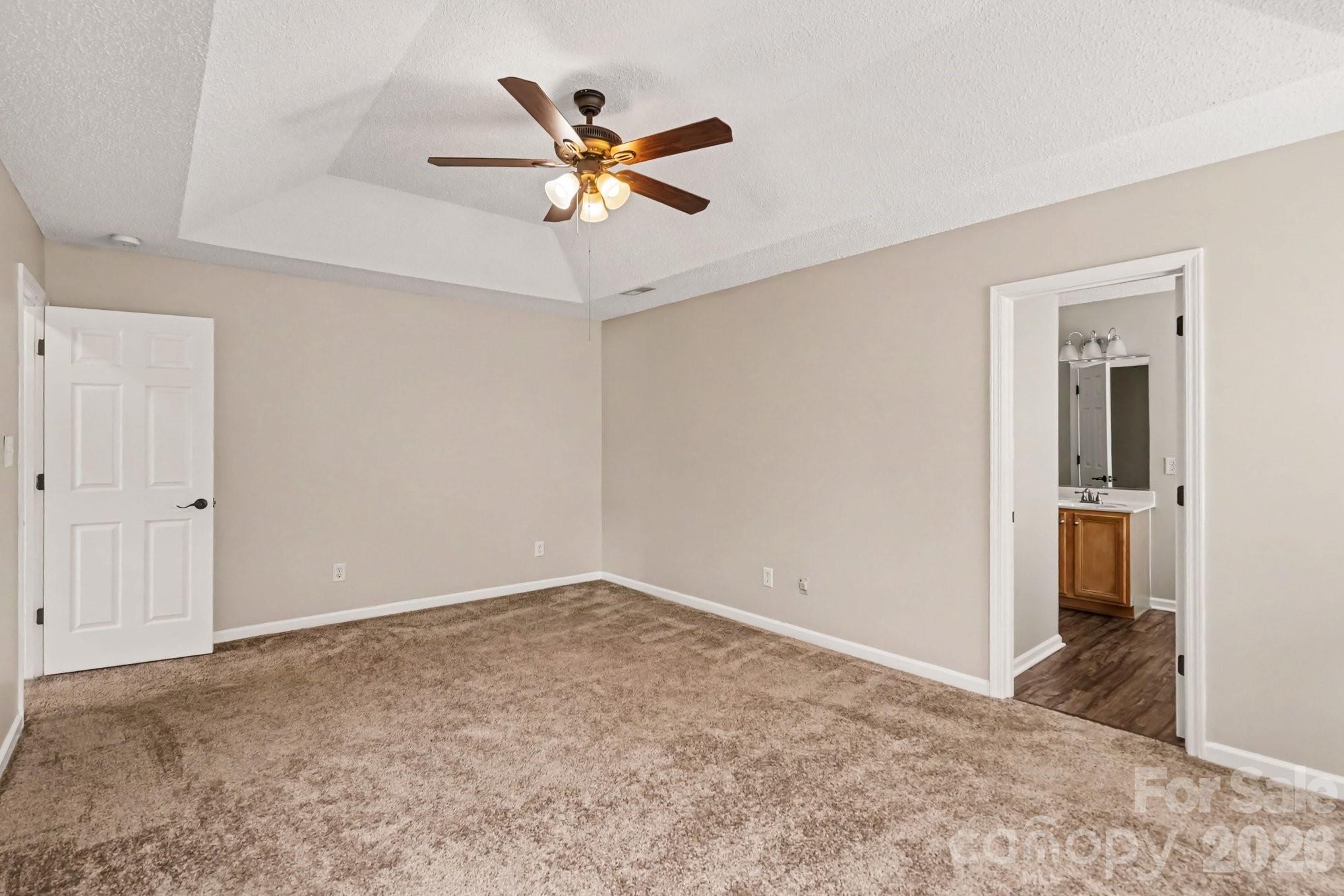 12616 Coral Sunrise Drive — Huntersville