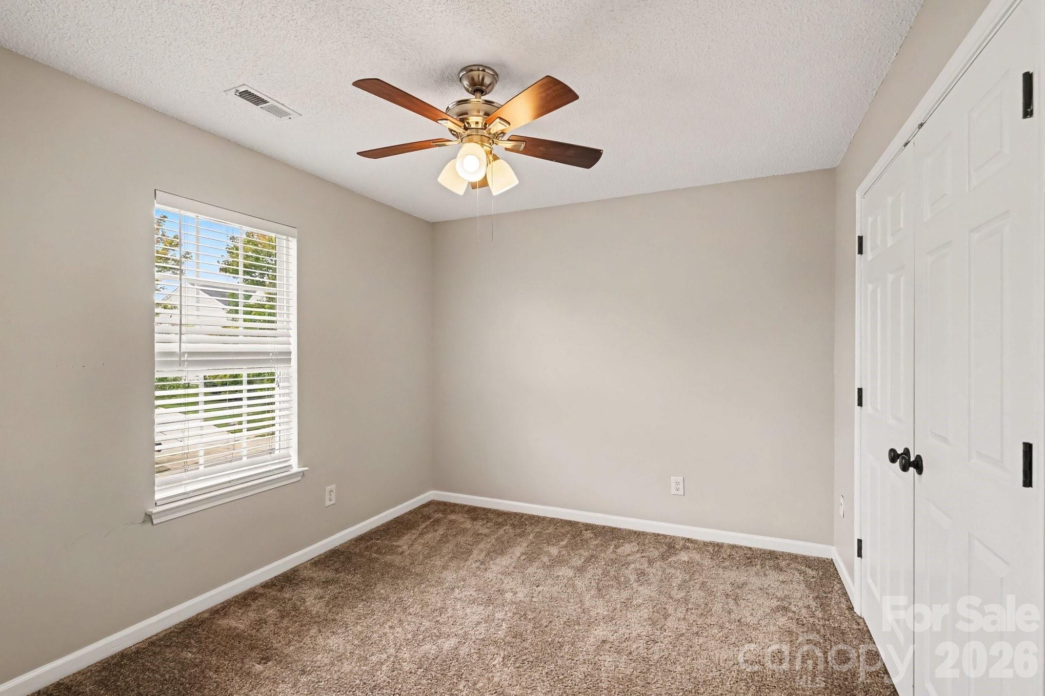 12616 Coral Sunrise Drive — Huntersville