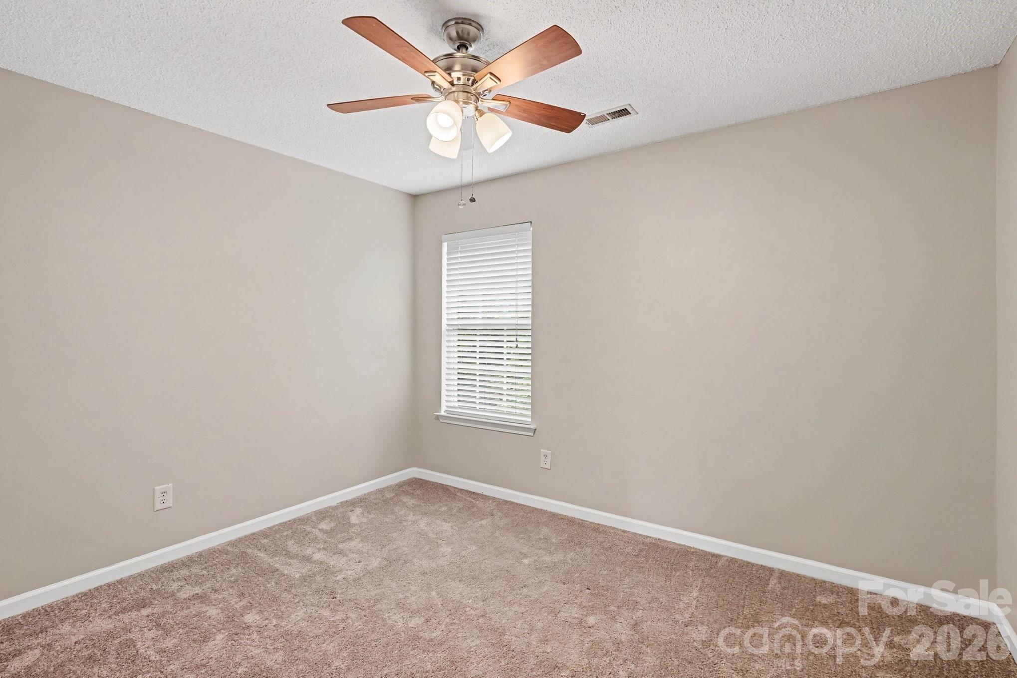 12616 Coral Sunrise Drive — Huntersville