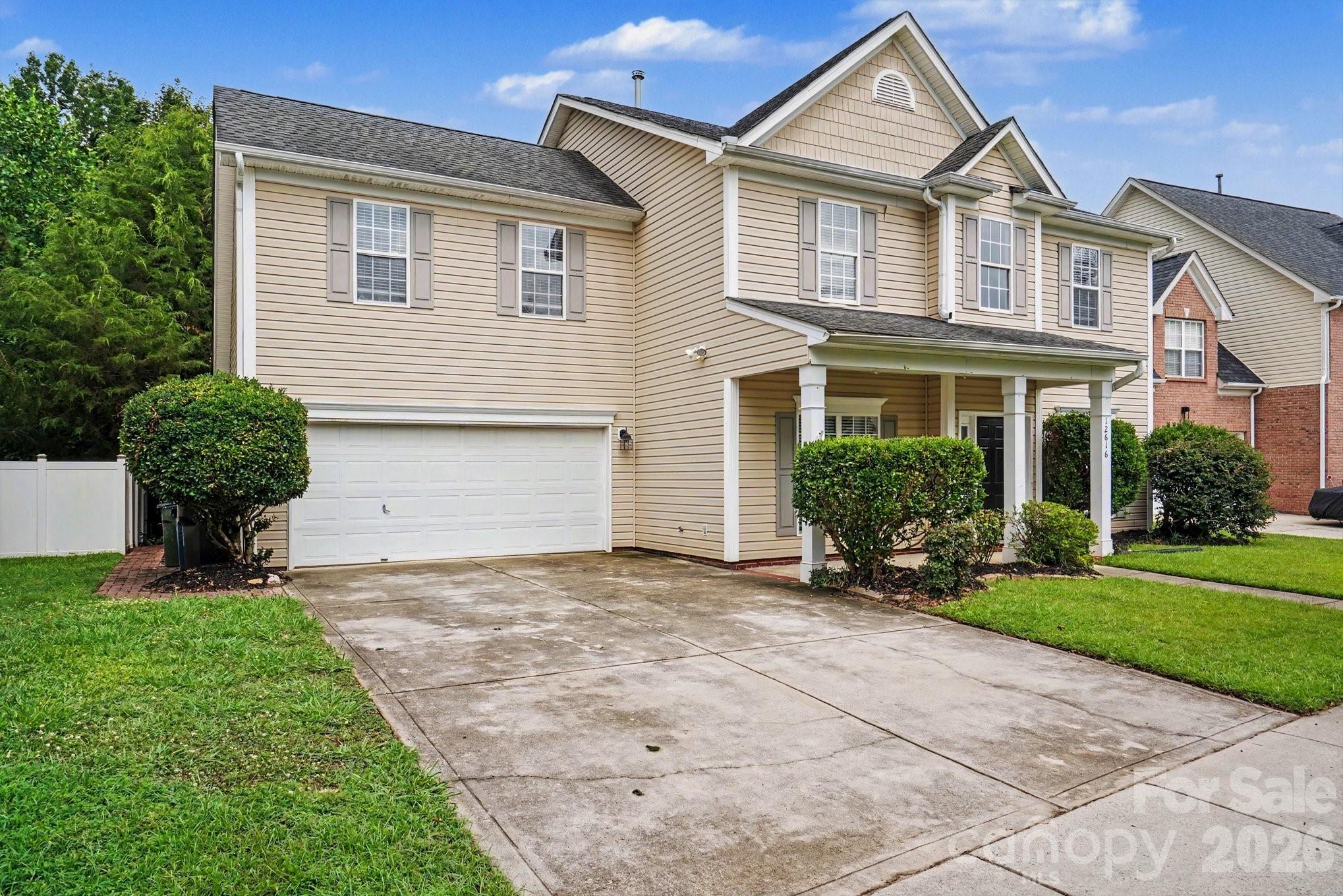 12616 Coral Sunrise Drive — Huntersville