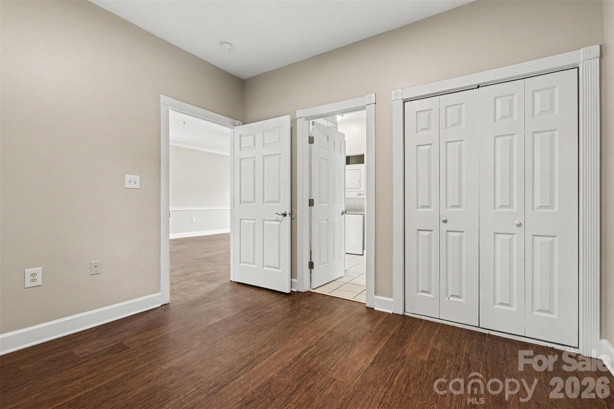 9041 Meadow Vista Road — Charlotte
