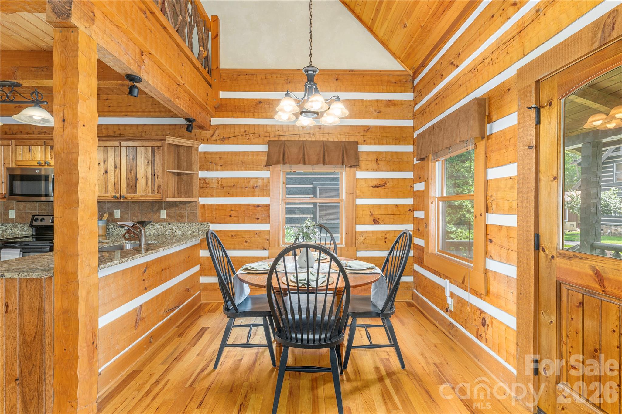 93 Rachels Circle — Maggie Valley
