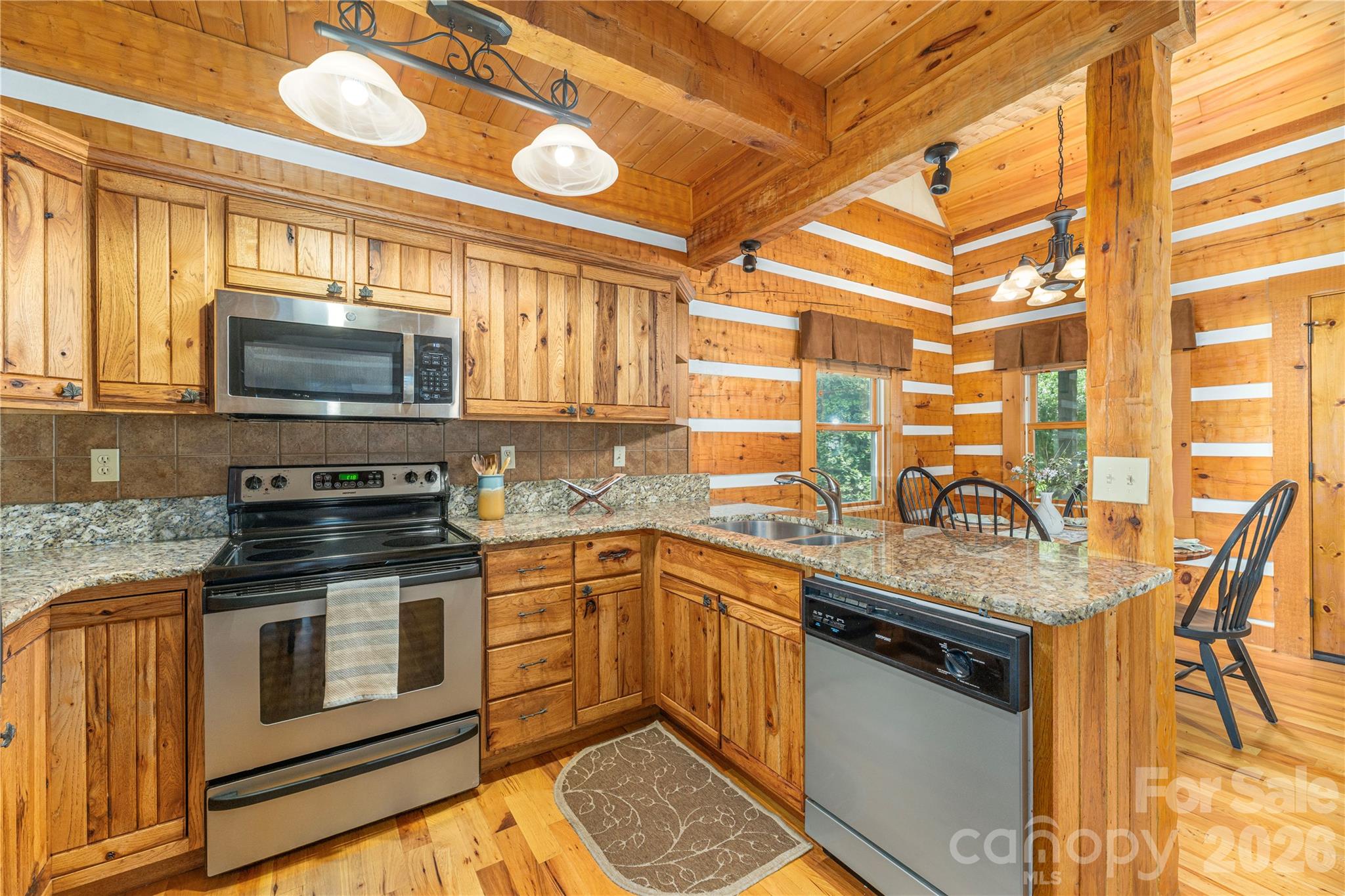 93 Rachels Circle — Maggie Valley
