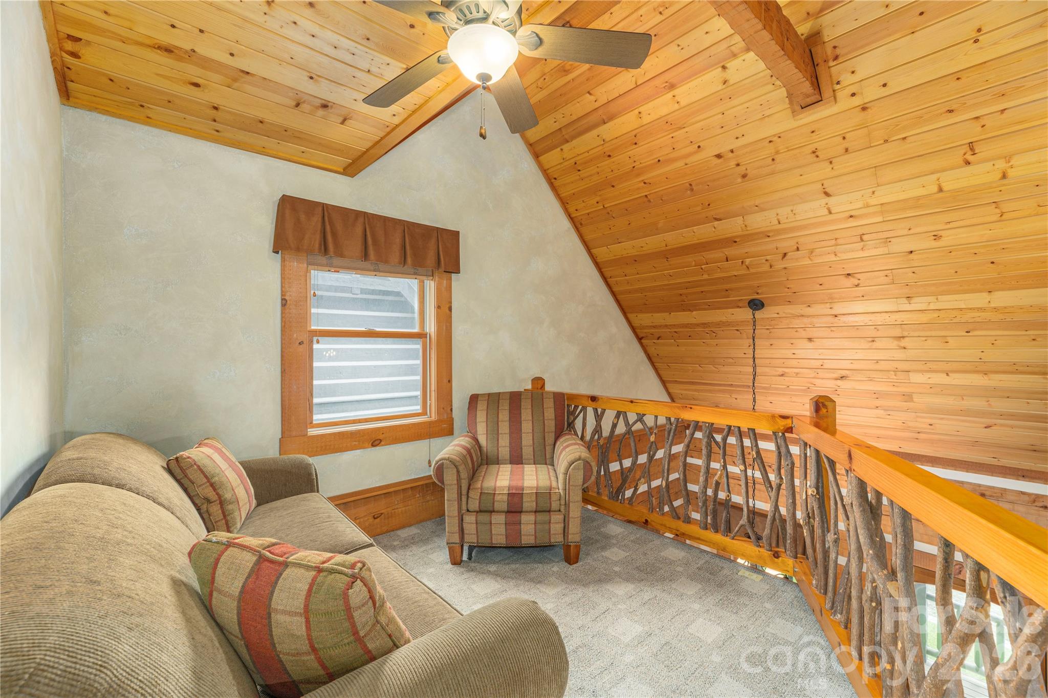 93 Rachels Circle — Maggie Valley