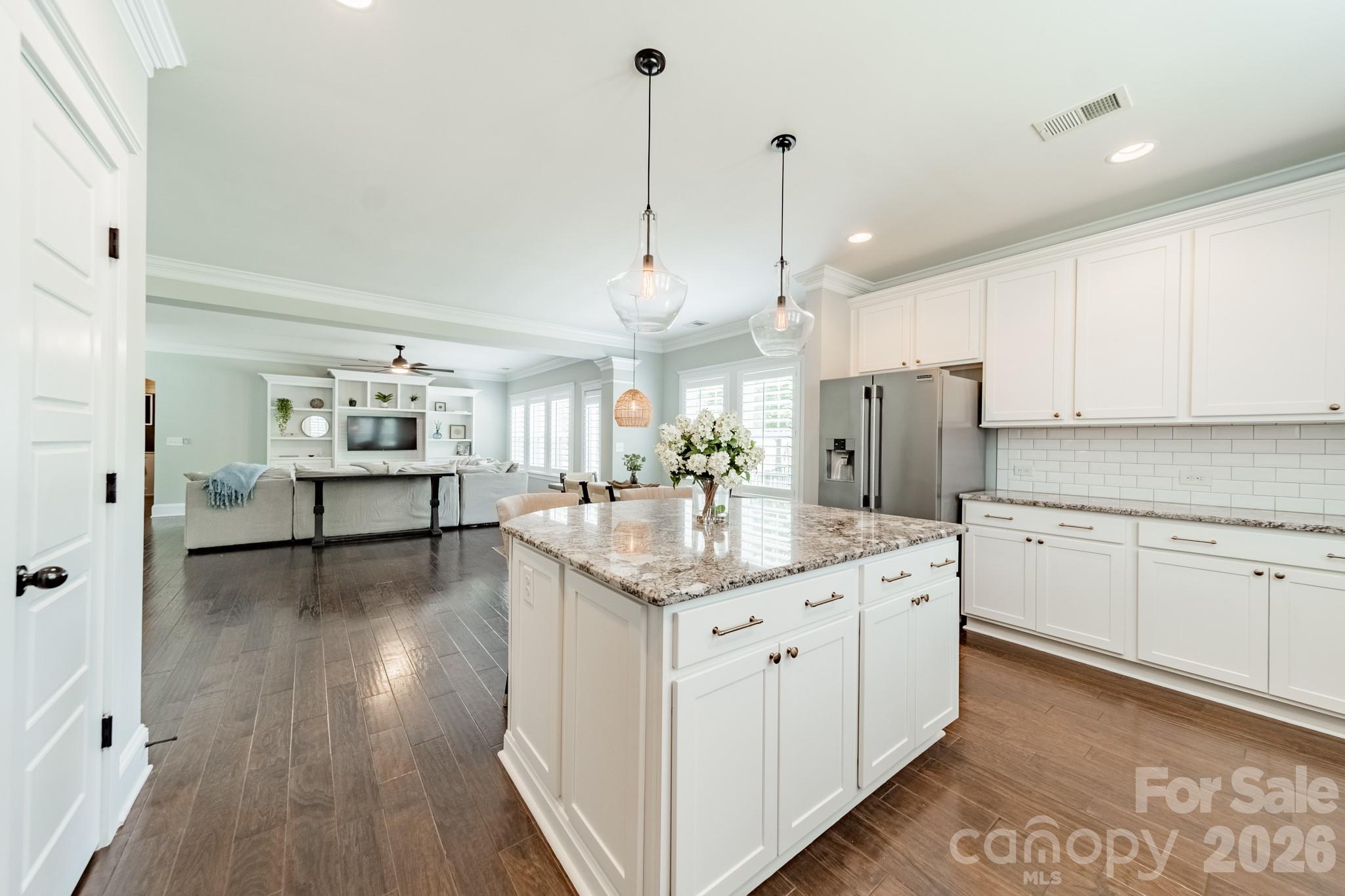 6061 Bountiful Street — Belmont