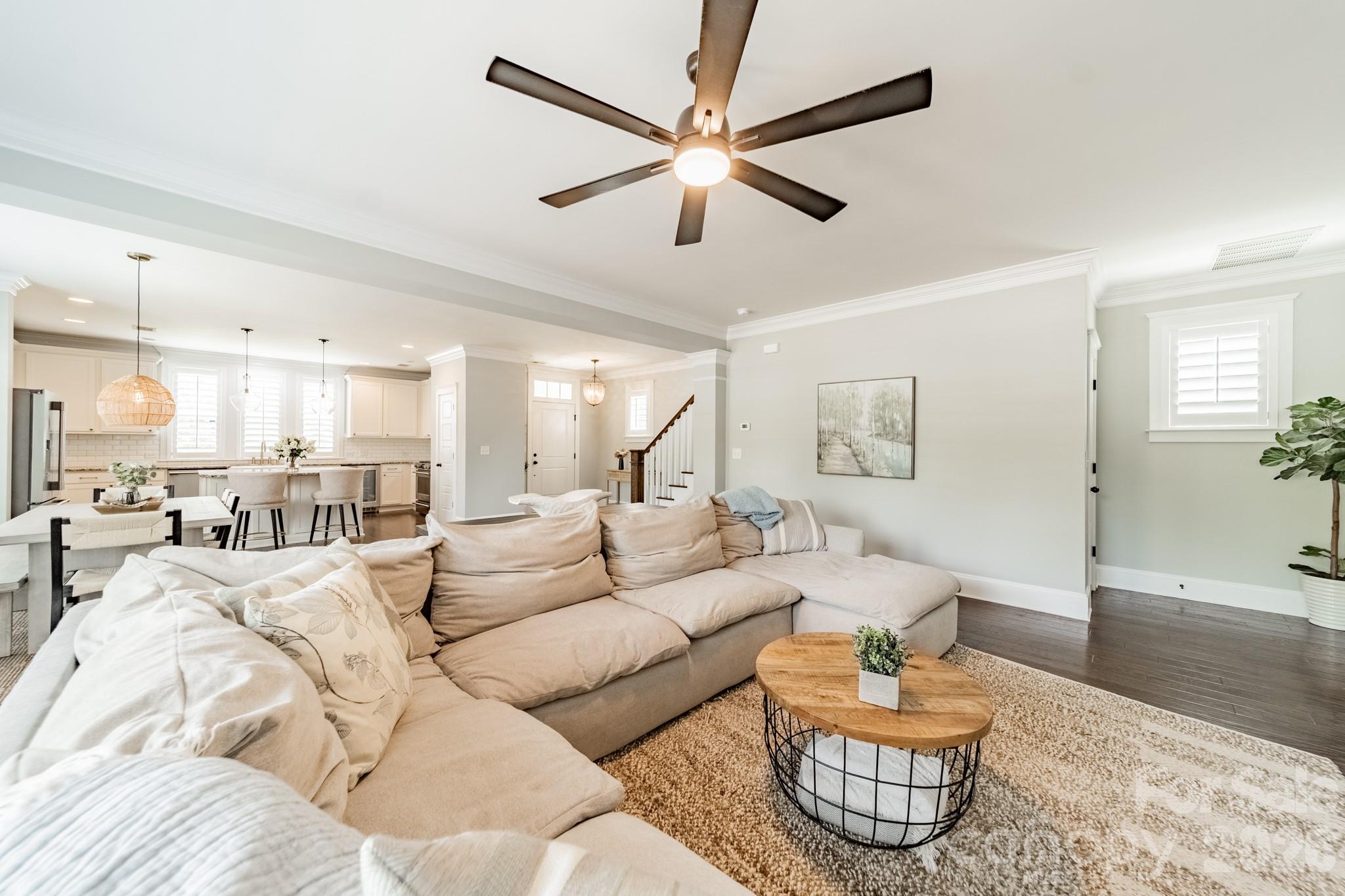 6061 Bountiful Street — Belmont