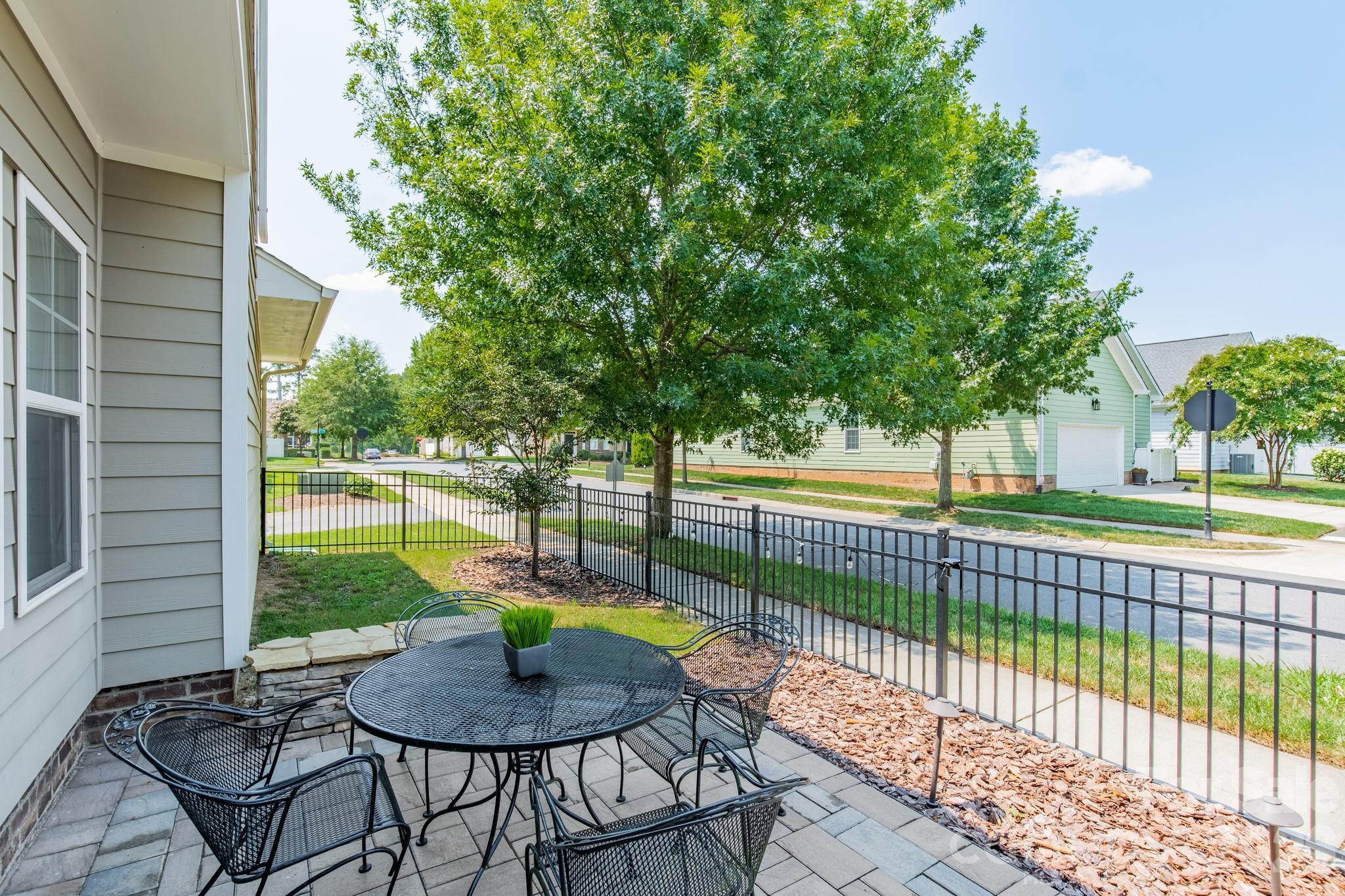 6061 Bountiful Street — Belmont