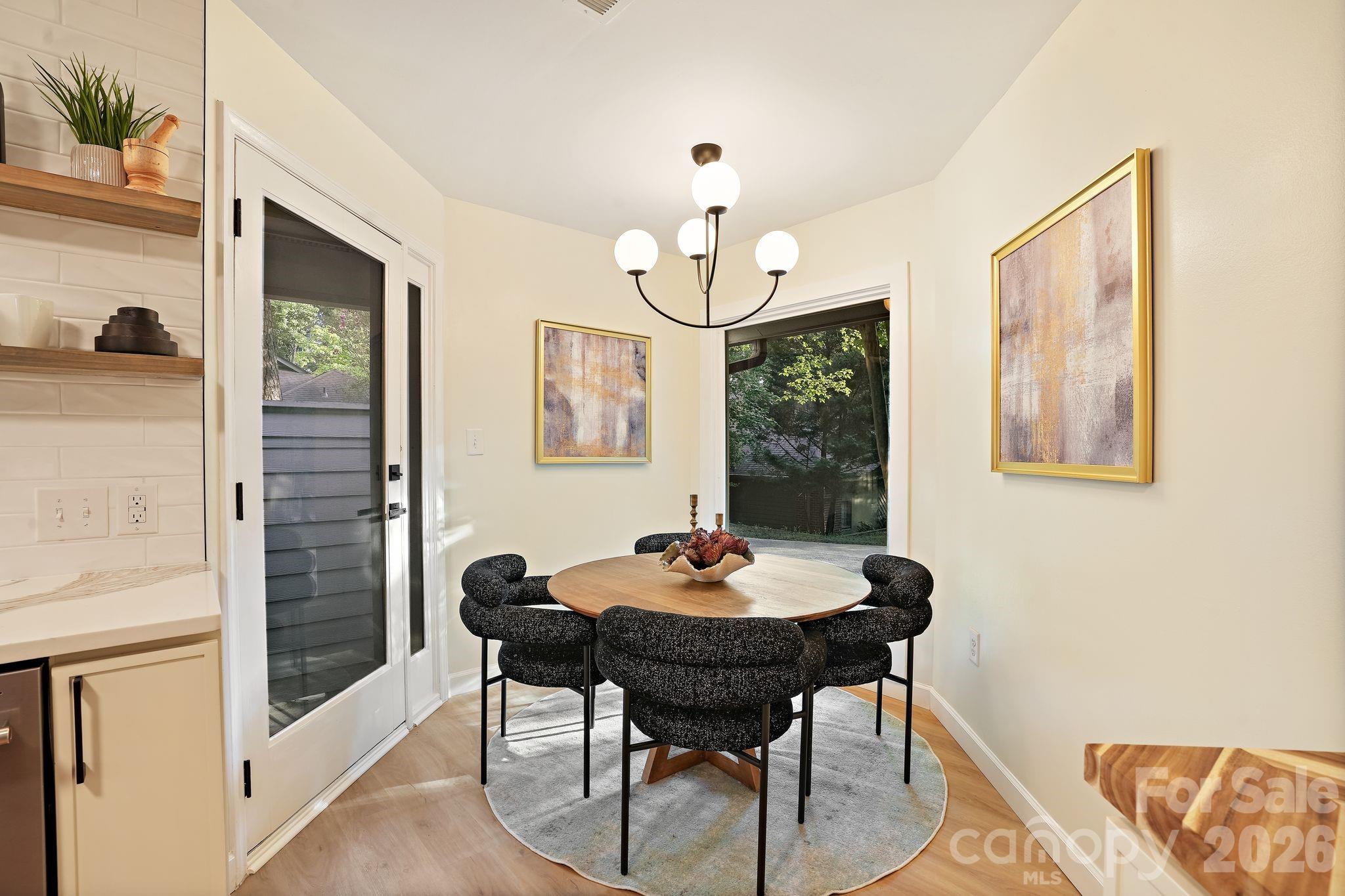 6301 Saddlebrook Court — Charlotte