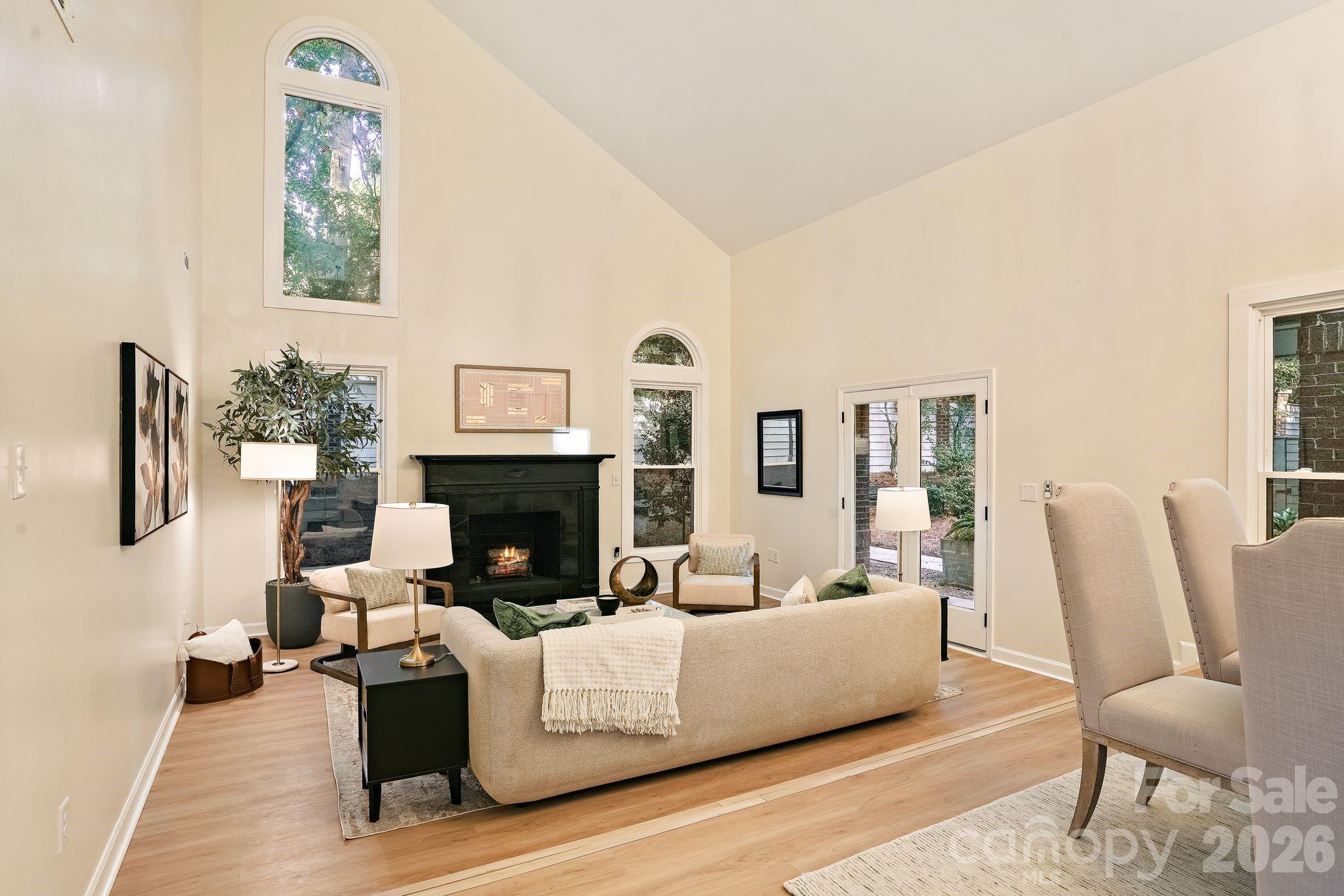 6301 Saddlebrook Court — Charlotte