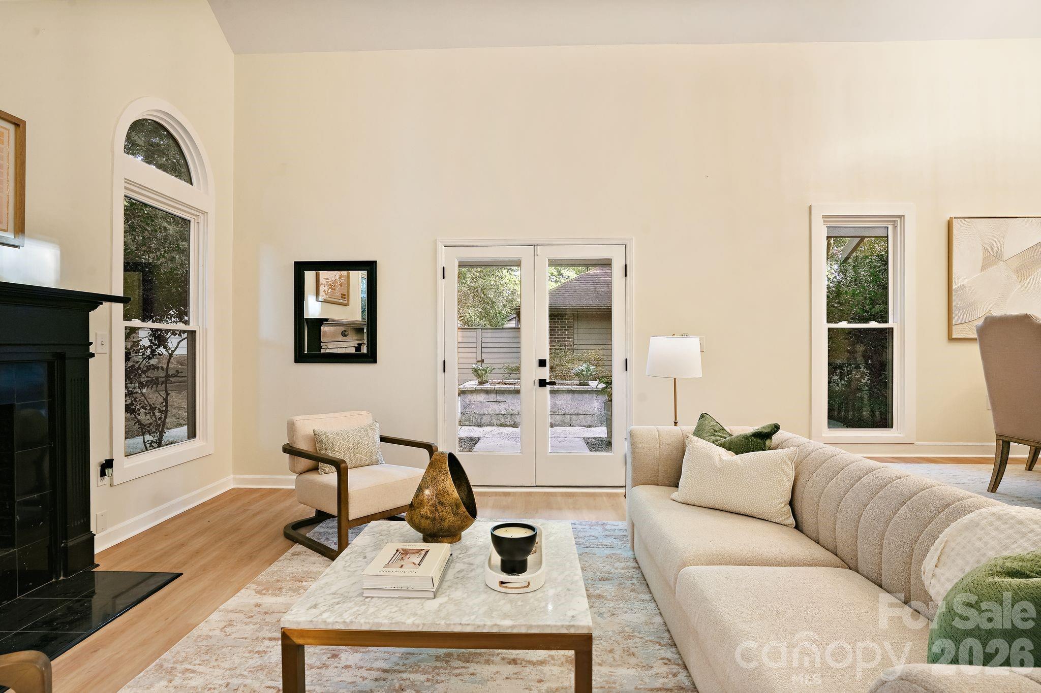 6301 Saddlebrook Court — Charlotte