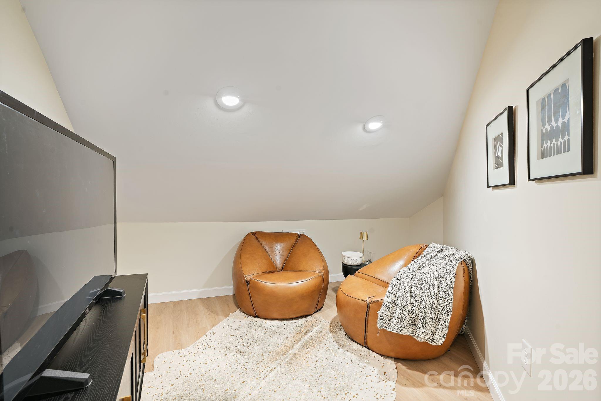 6301 Saddlebrook Court — Charlotte