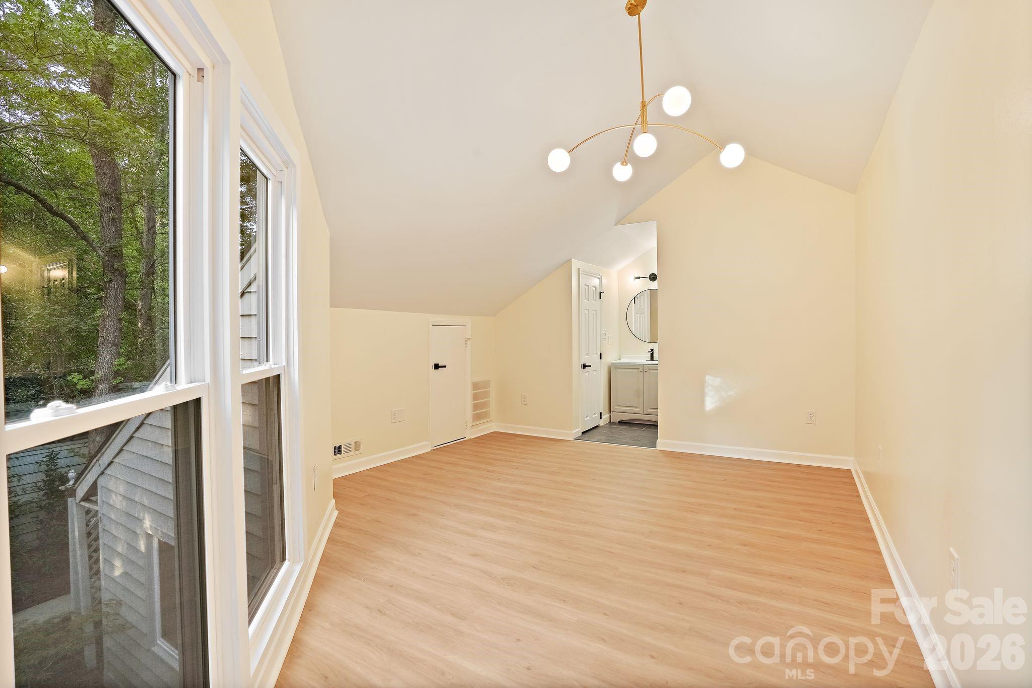 6301 Saddlebrook Court — Charlotte