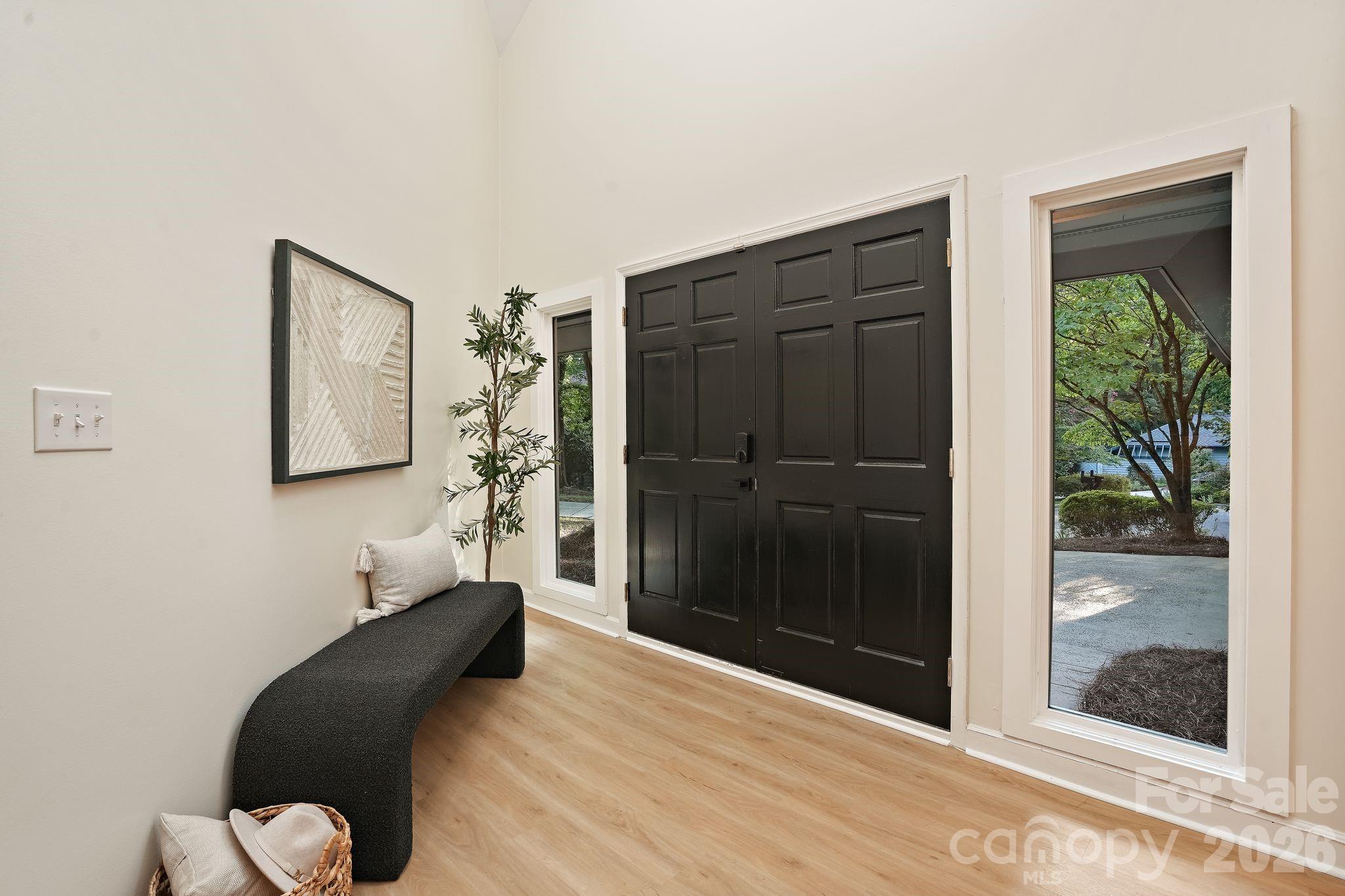6301 Saddlebrook Court — Charlotte
