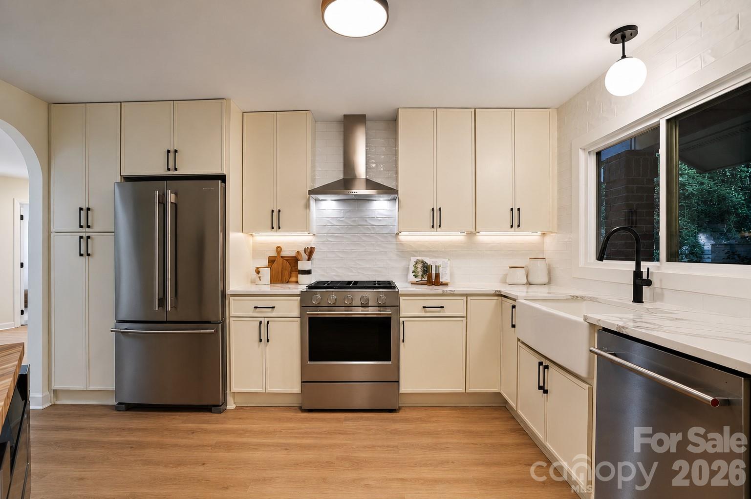 6301 Saddlebrook Court — Charlotte
