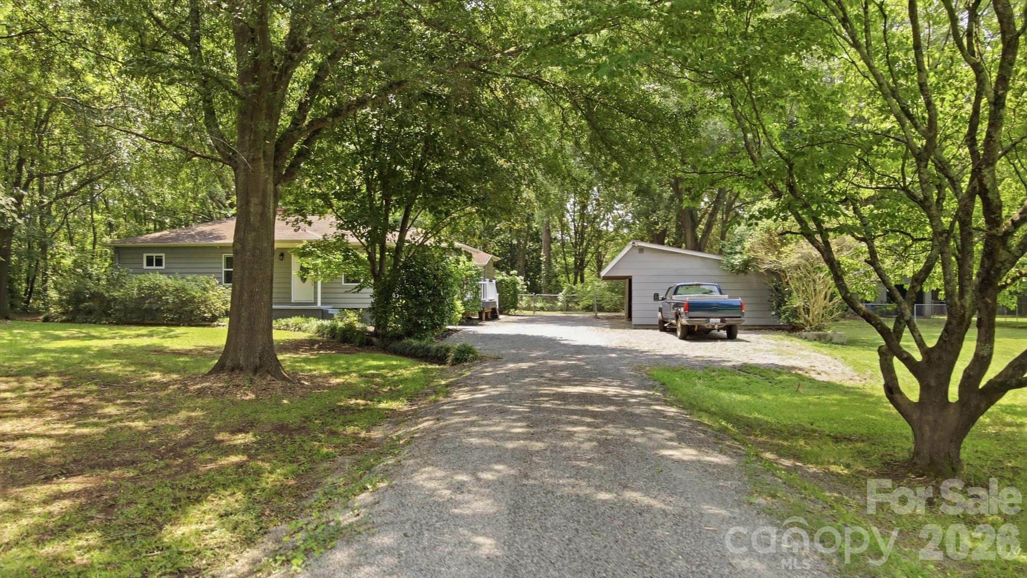 2125 Old Hickory Grove Road — Mount Holly