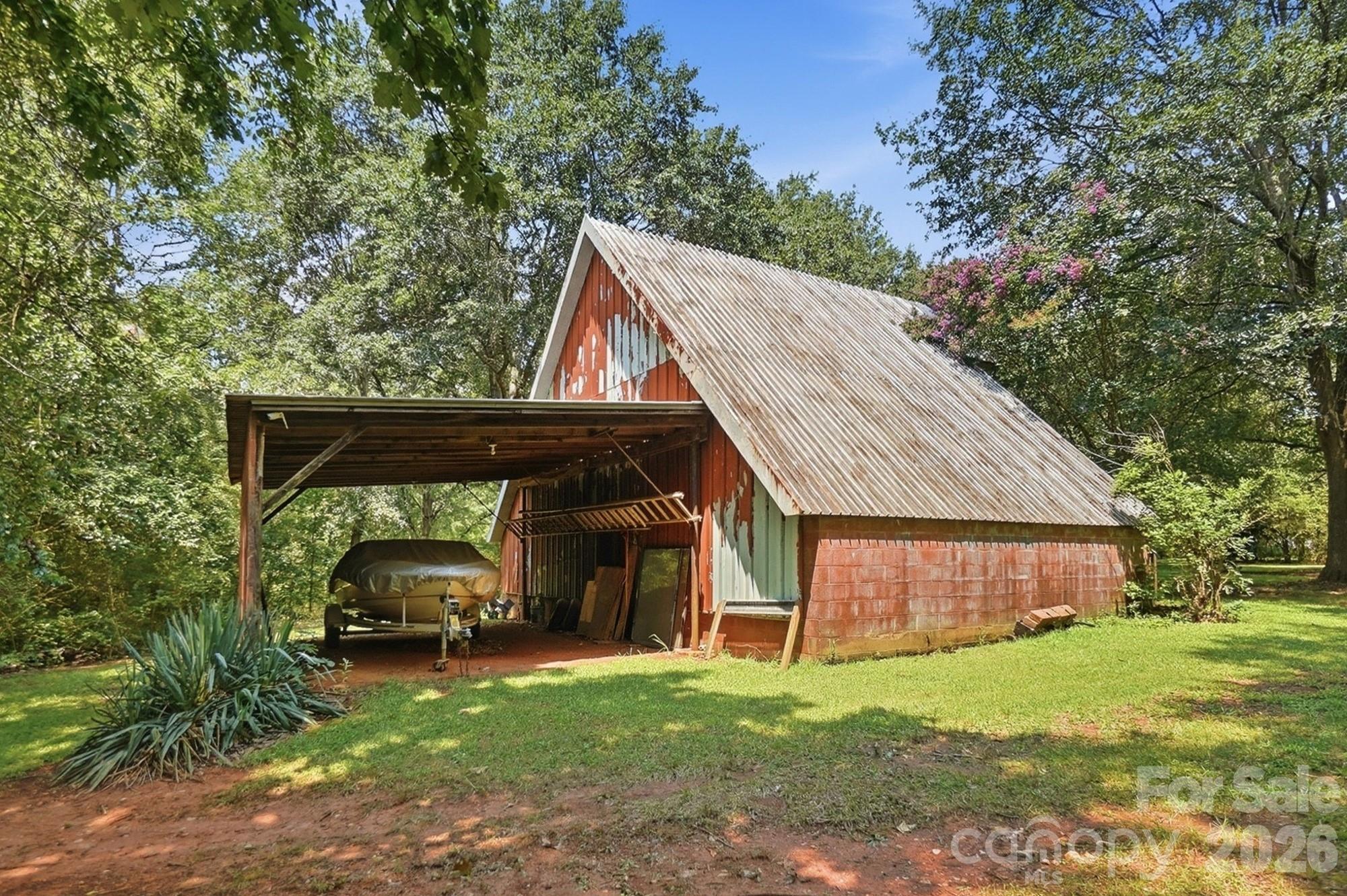 2125 Old Hickory Grove Road — Mount Holly