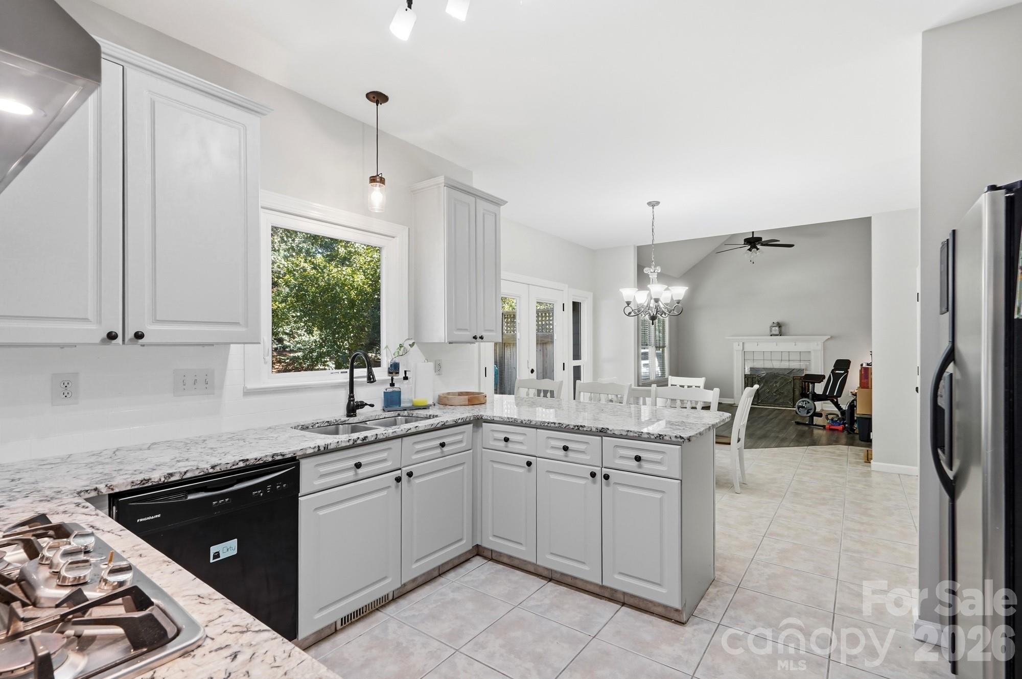 6912 Royce Court — Charlotte