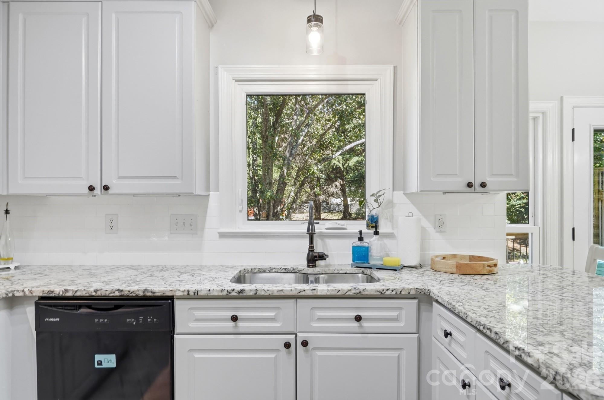 6912 Royce Court — Charlotte