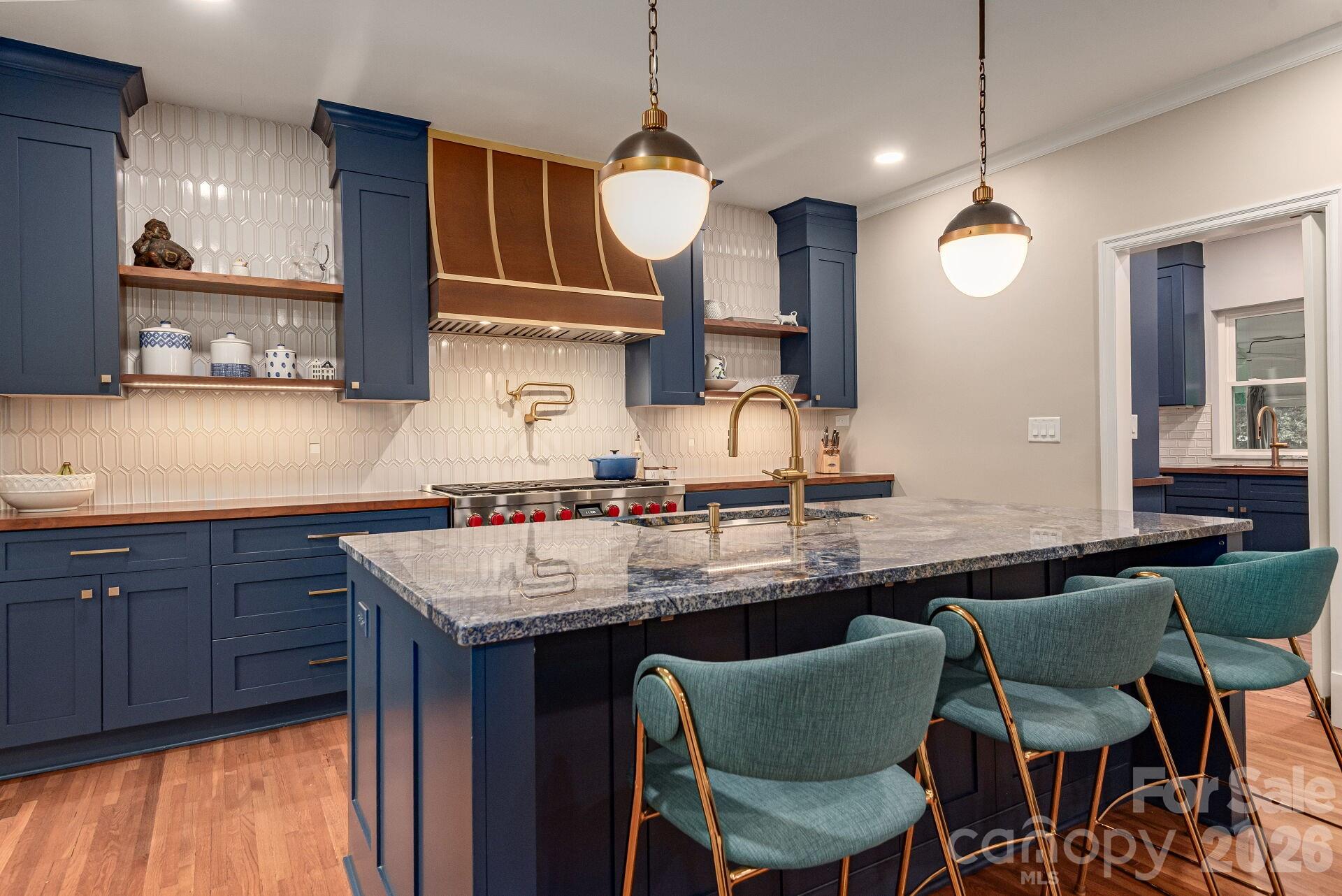 1101 Belgrave Place — Charlotte