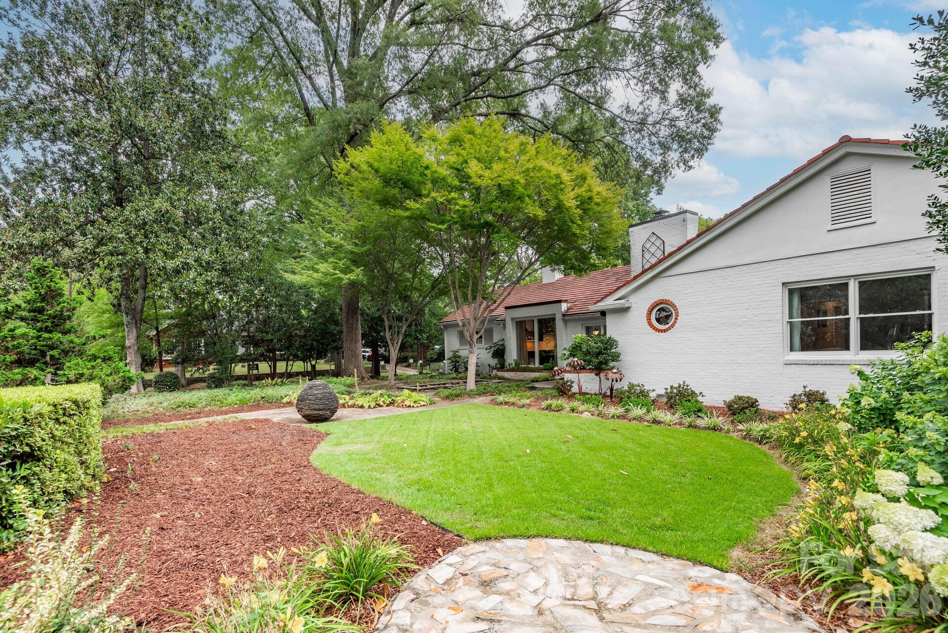 1101 Belgrave Place — Charlotte