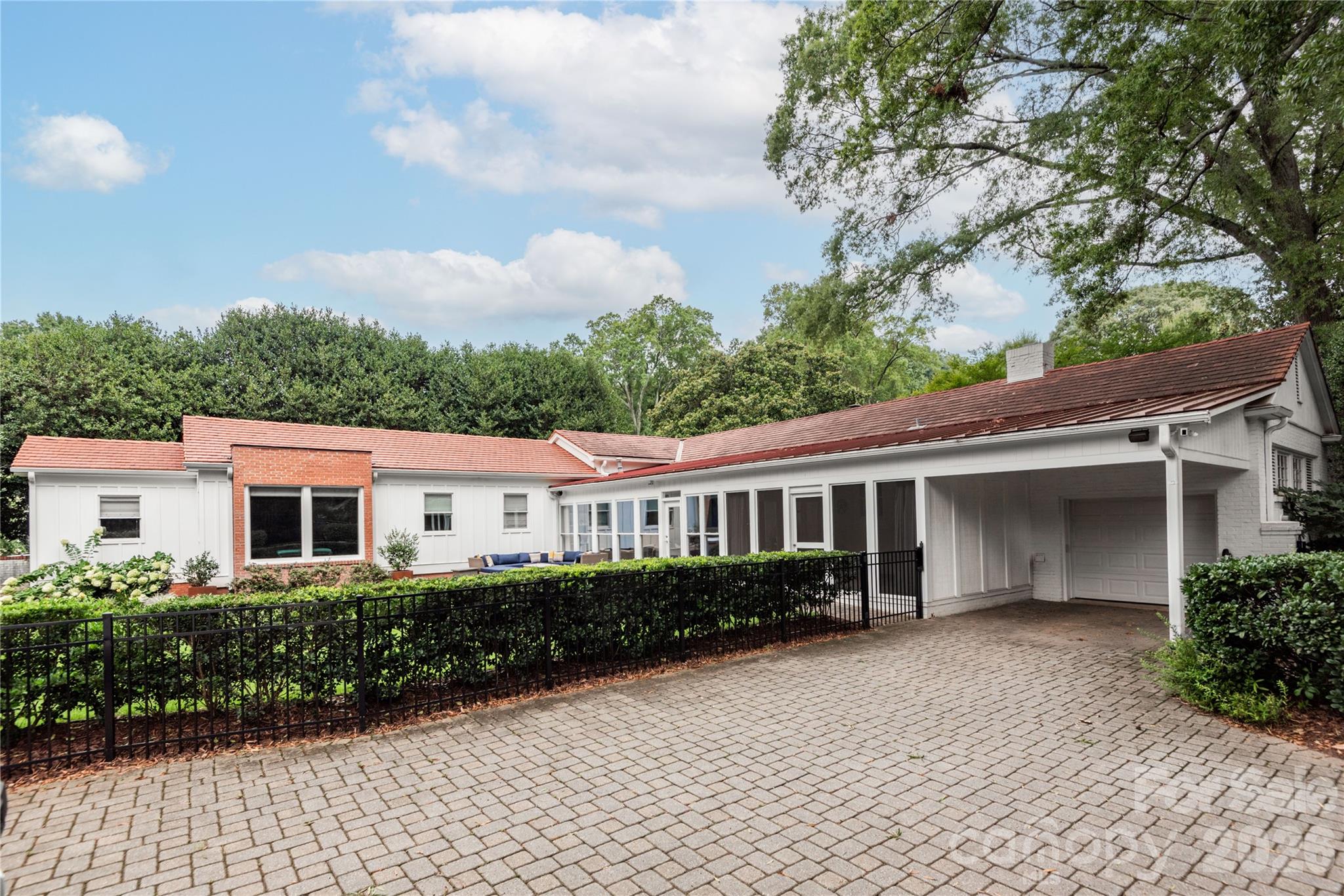 1101 Belgrave Place — Charlotte
