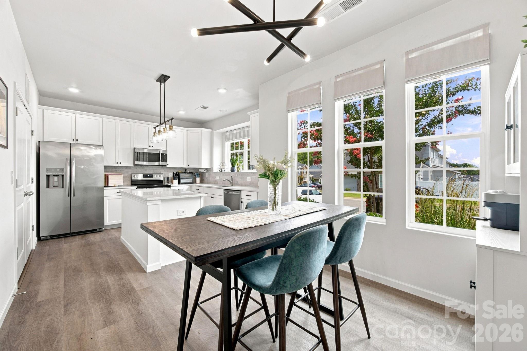 1101 Johns Walk Way — Belmont