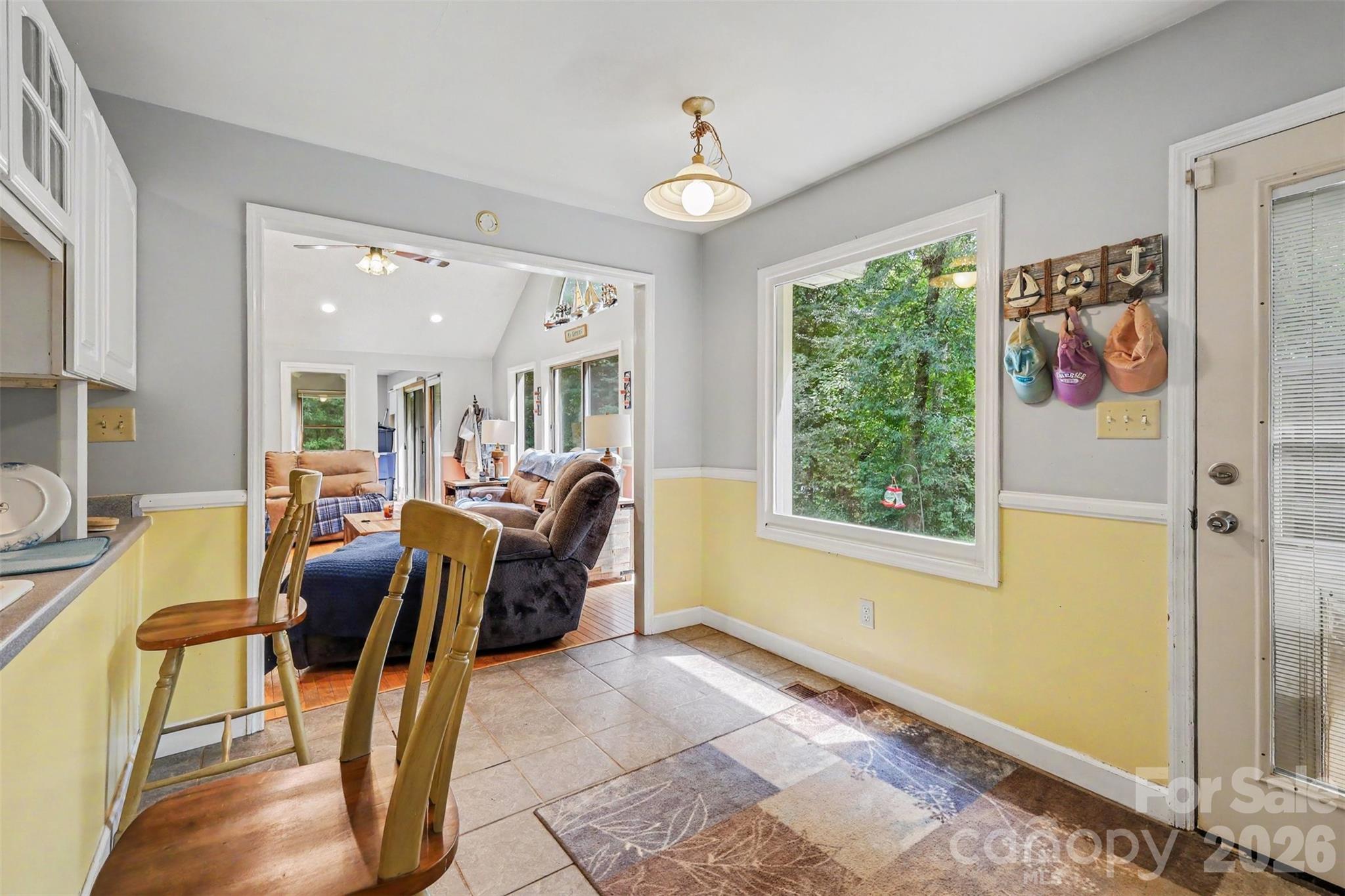 433 Foster Lake Road — Blacksburg