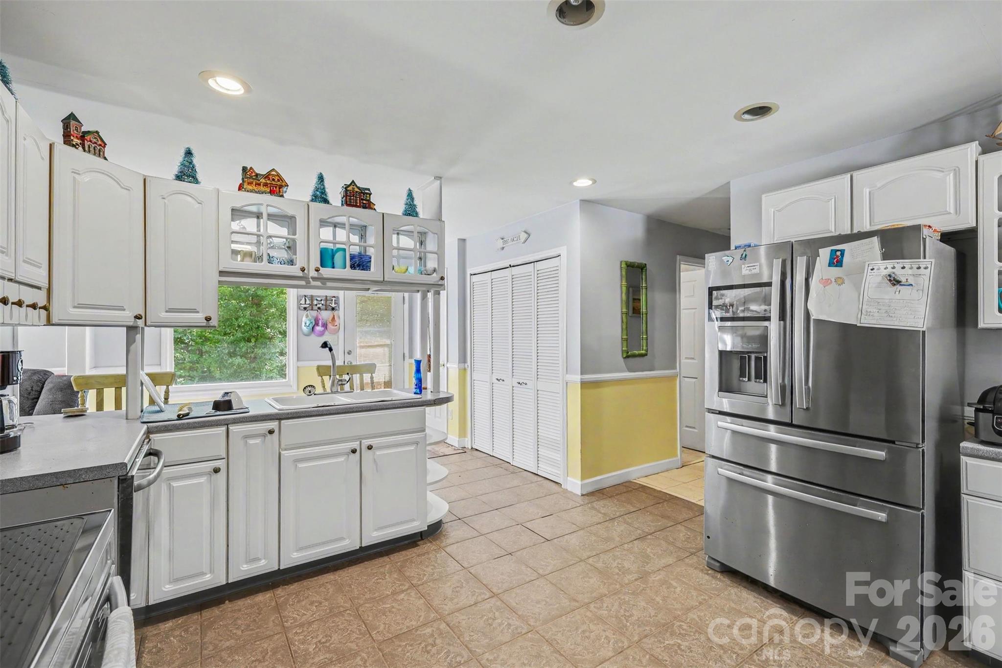 433 Foster Lake Road — Blacksburg