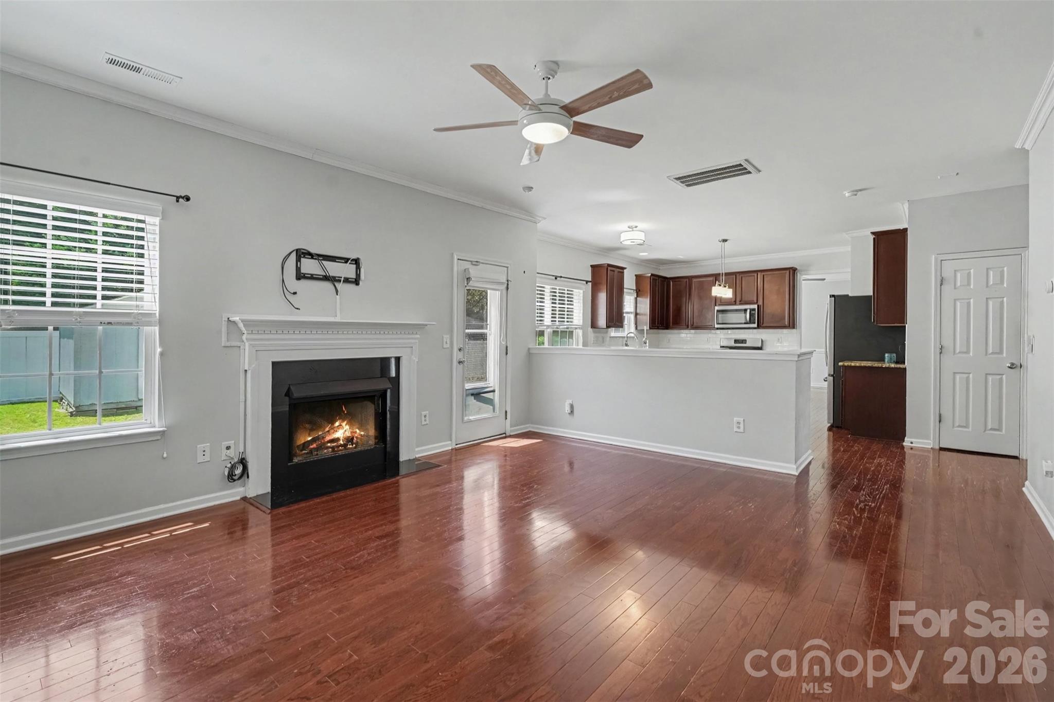 5813 Parkstone Drive — Matthews