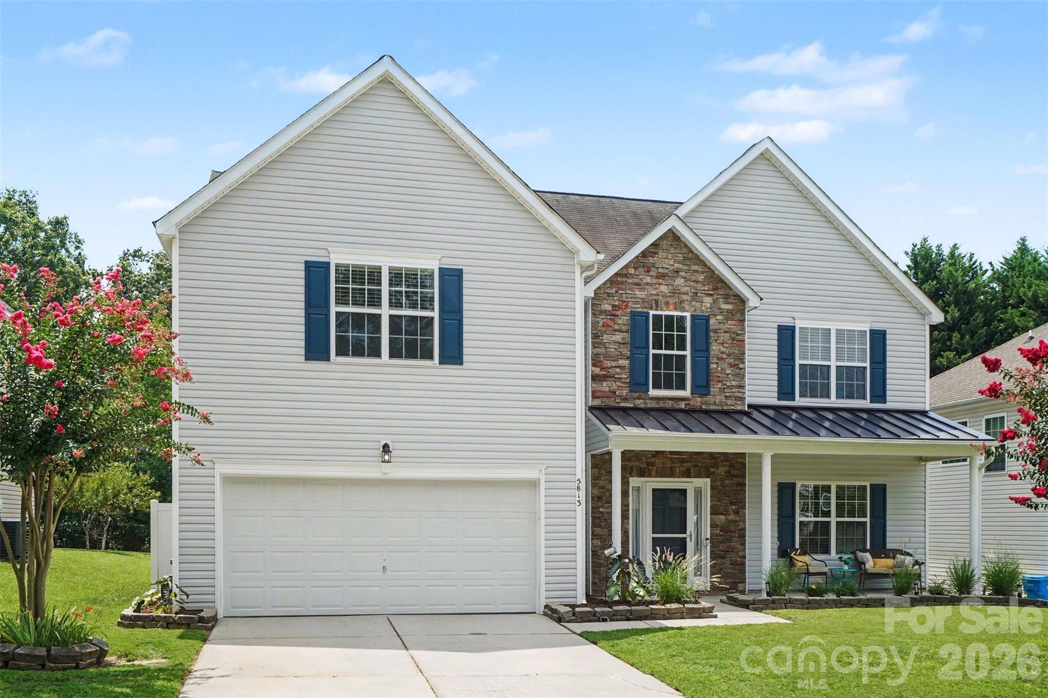 5813 Parkstone Drive — Matthews