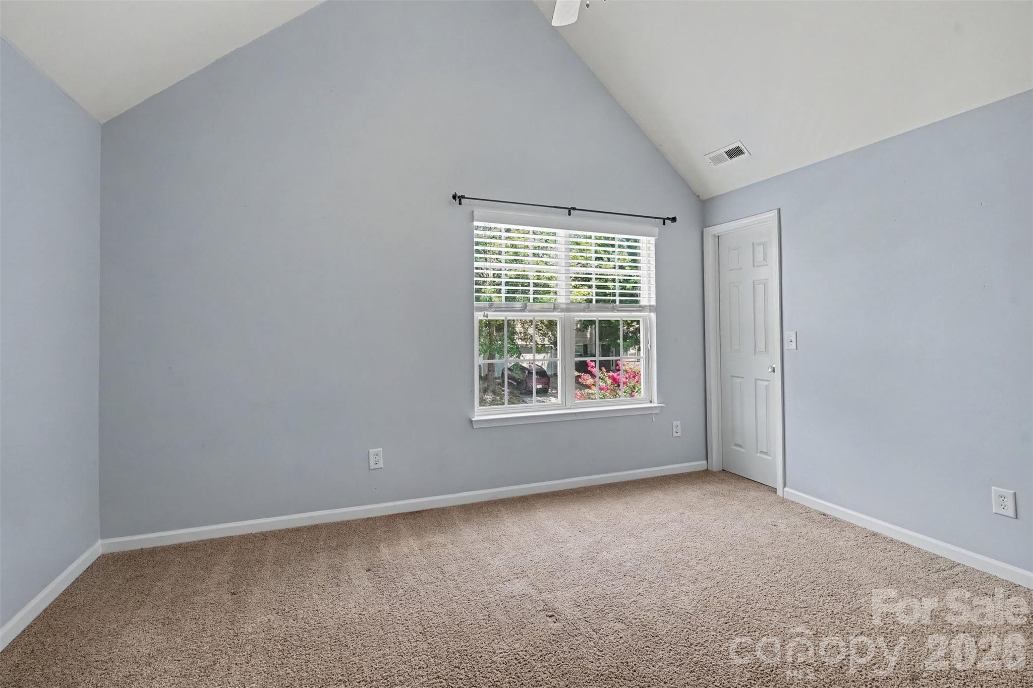 5813 Parkstone Drive — Matthews