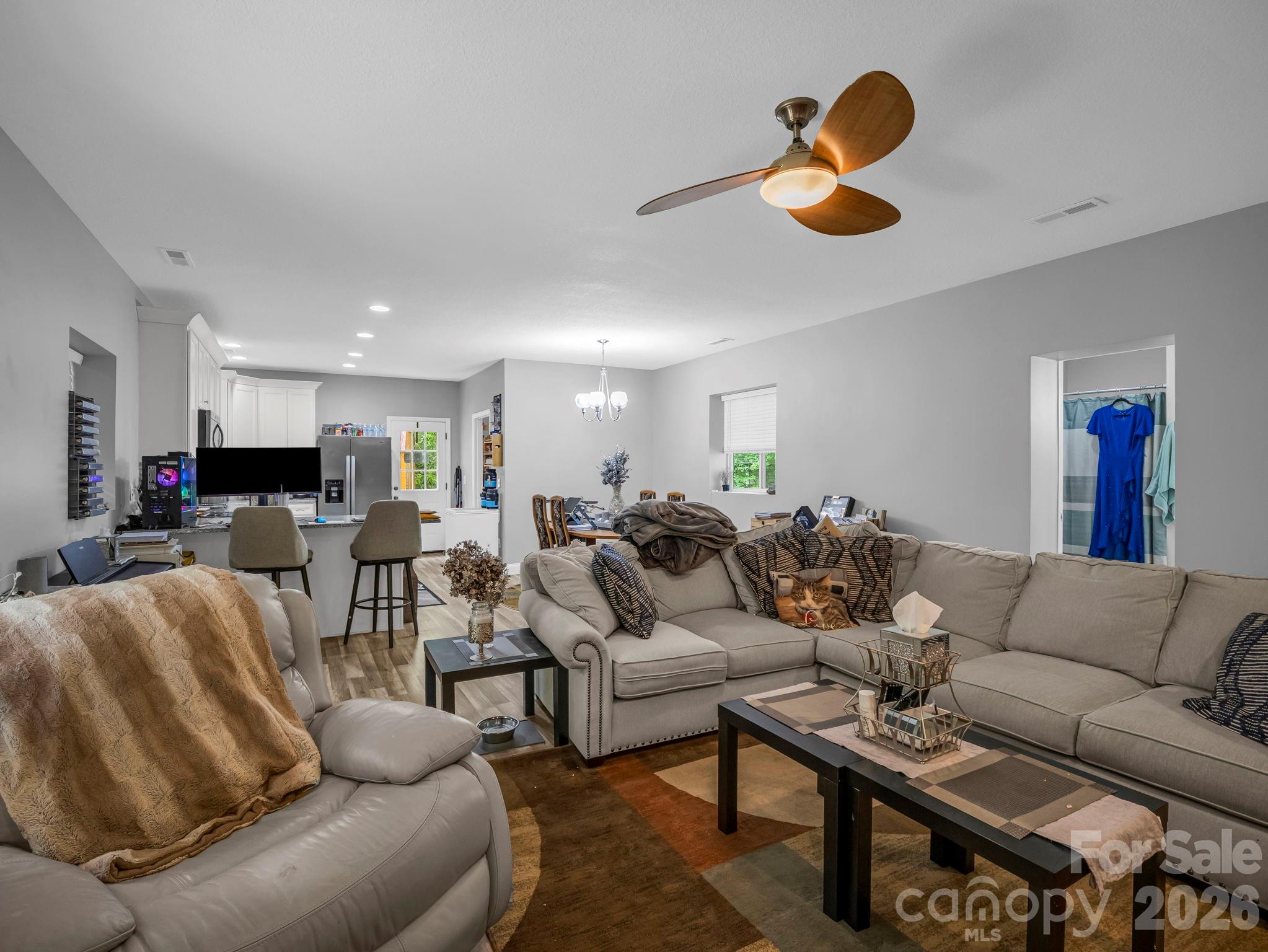 16 Starlight Drive — Black Mountain