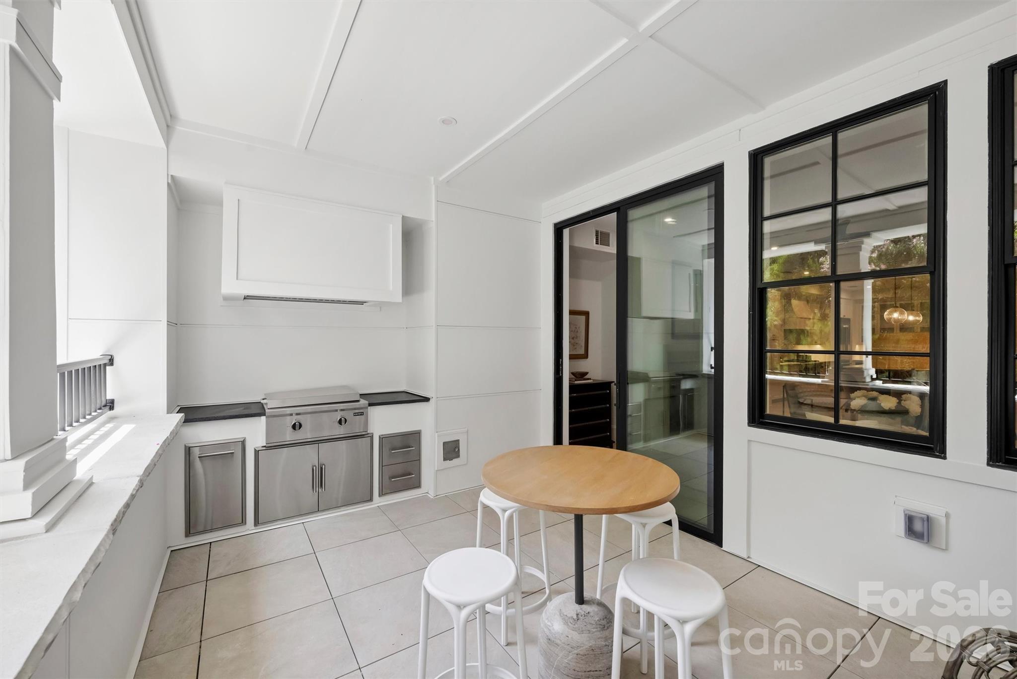 409 Queens Road #204 — Charlotte